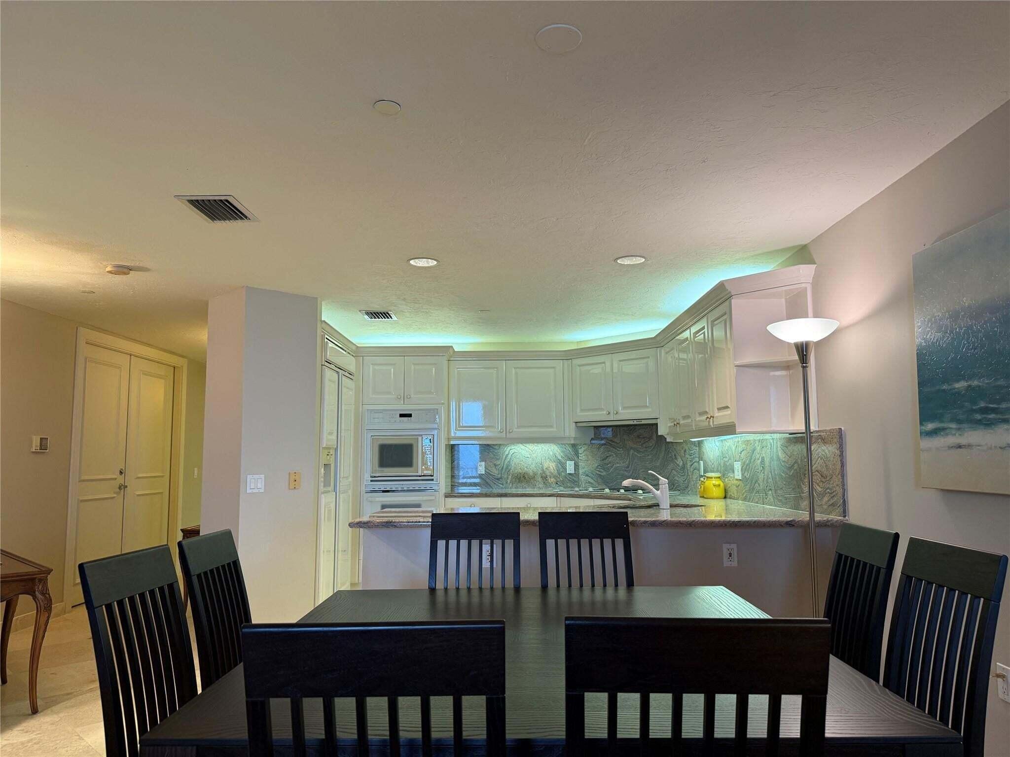 800 Ocean Drive 1104 Property Photo 18