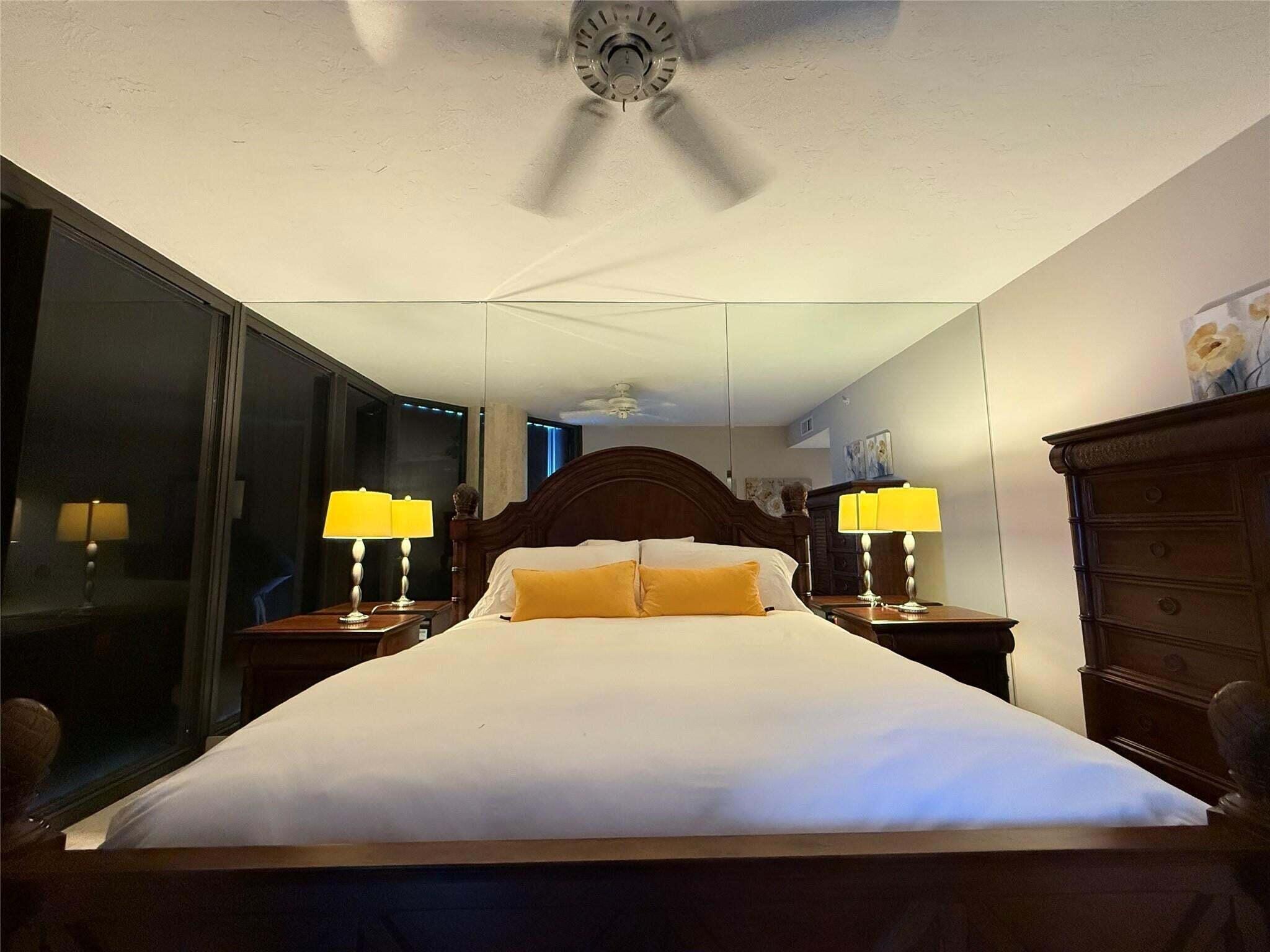 800 Ocean Drive 1104 Property Photo 21