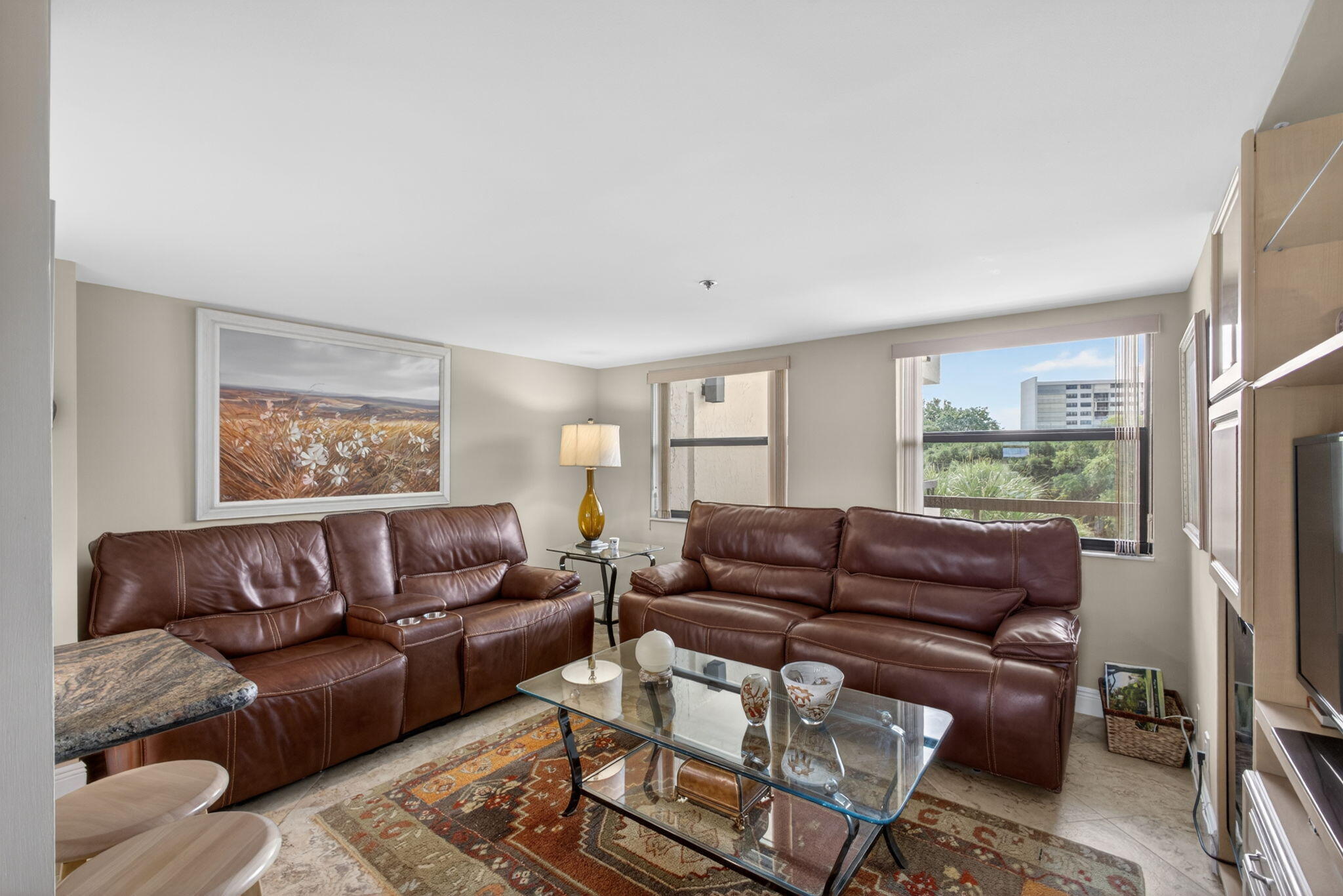364 Golfview Road 506 Property Photo 7