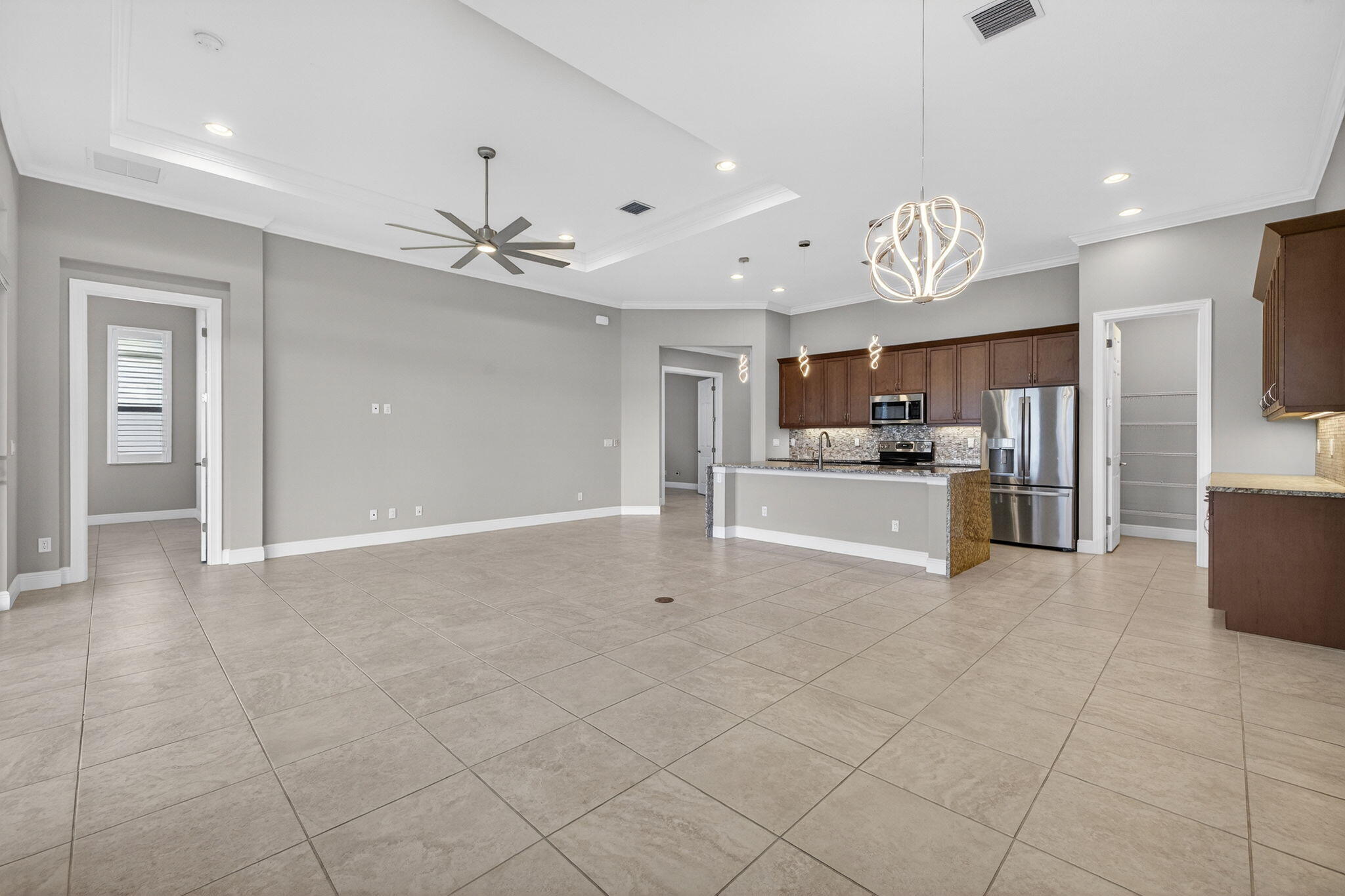 9318 Sw Miracoli Way Property Photo 16