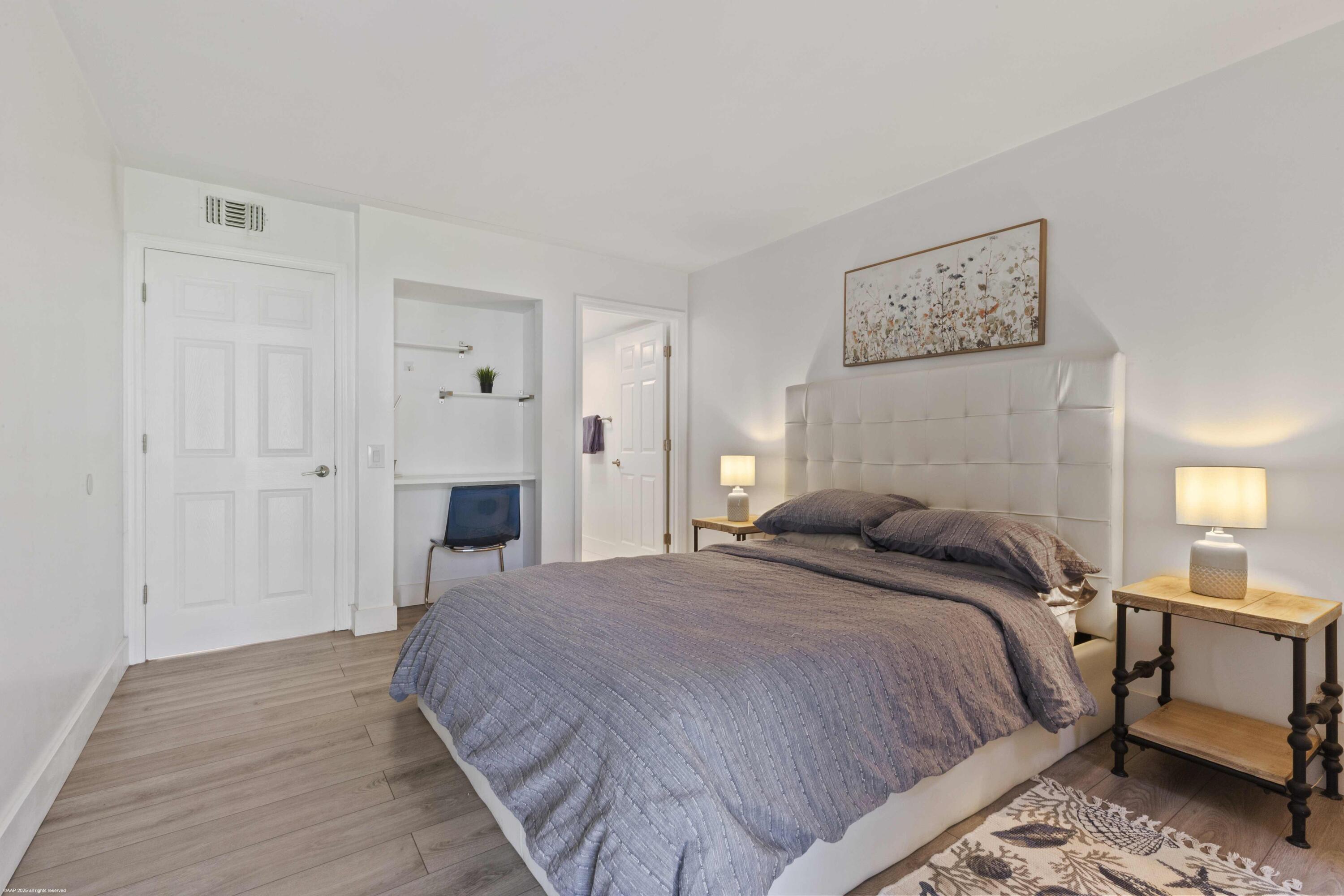 711 Forest Club Drive 108 Property Photo 12