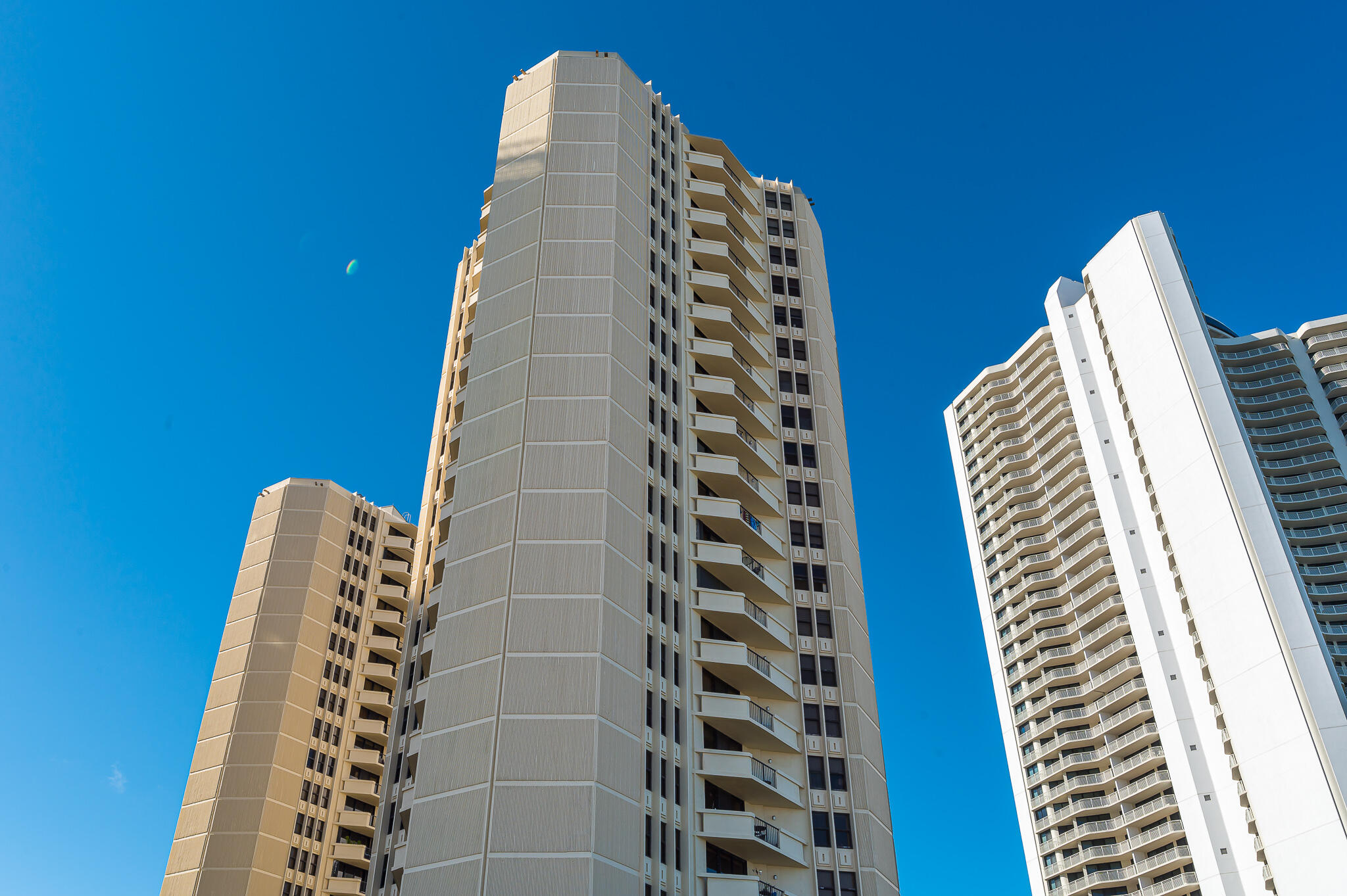 2800 N Ocean Drive A-2b Property Photo 15