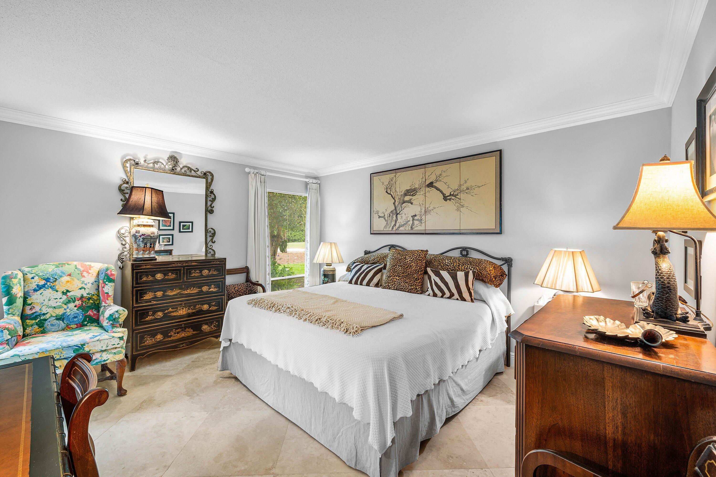 4233 A Quail Ridge Drive N Sandpiper Property Photo 18