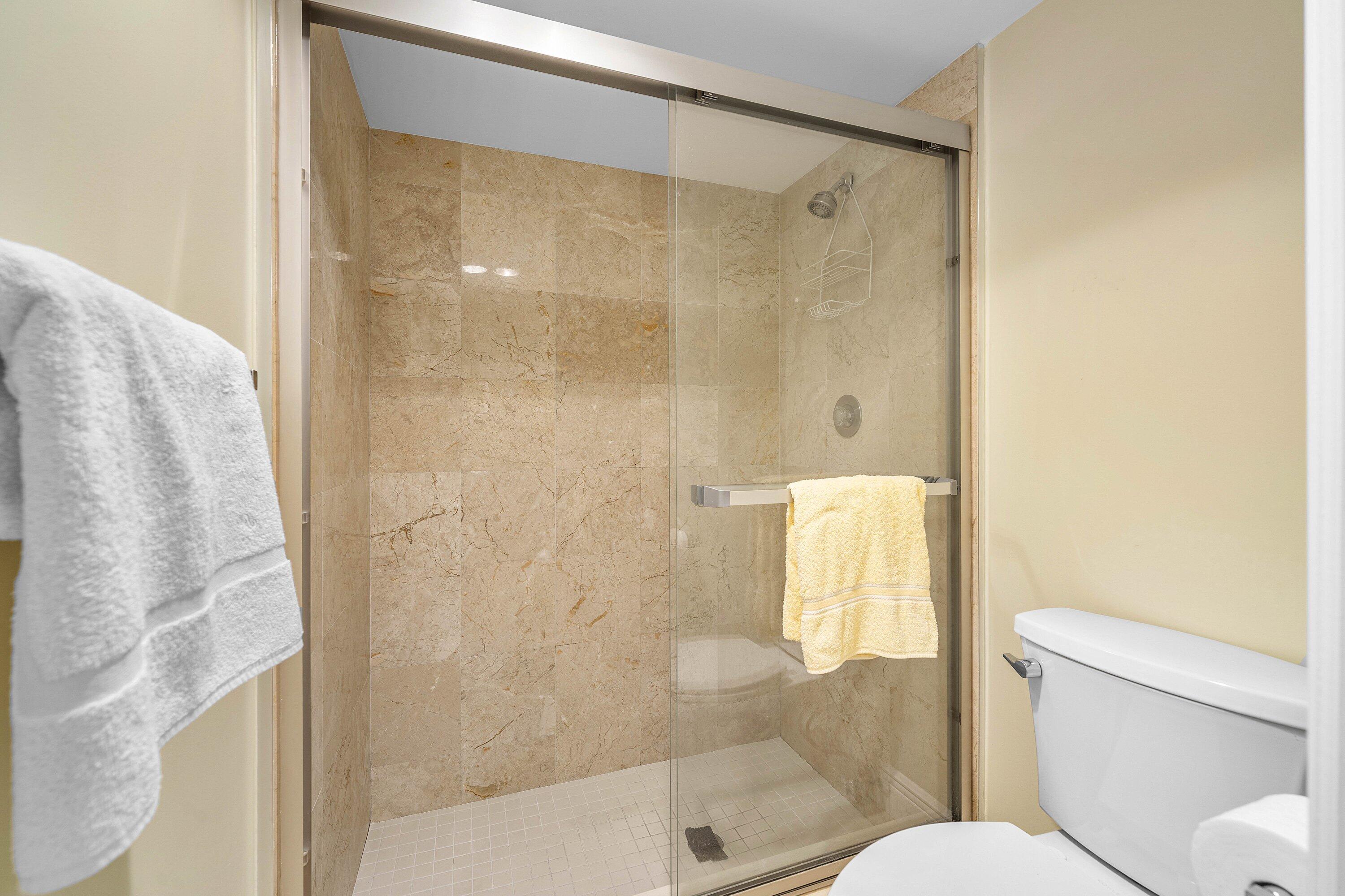 4233 A Quail Ridge Drive N Sandpiper Property Photo 20