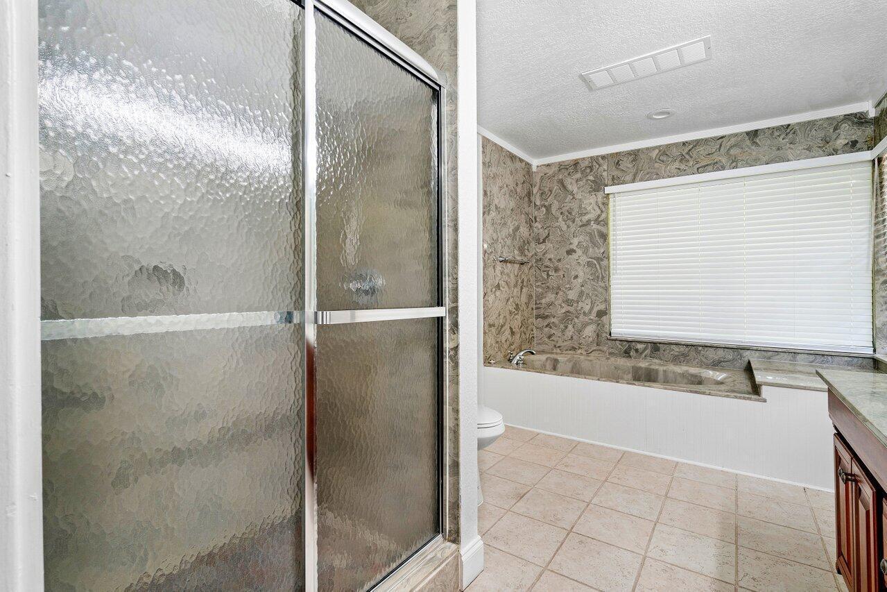 9405 Dundee Drive Property Photo 26