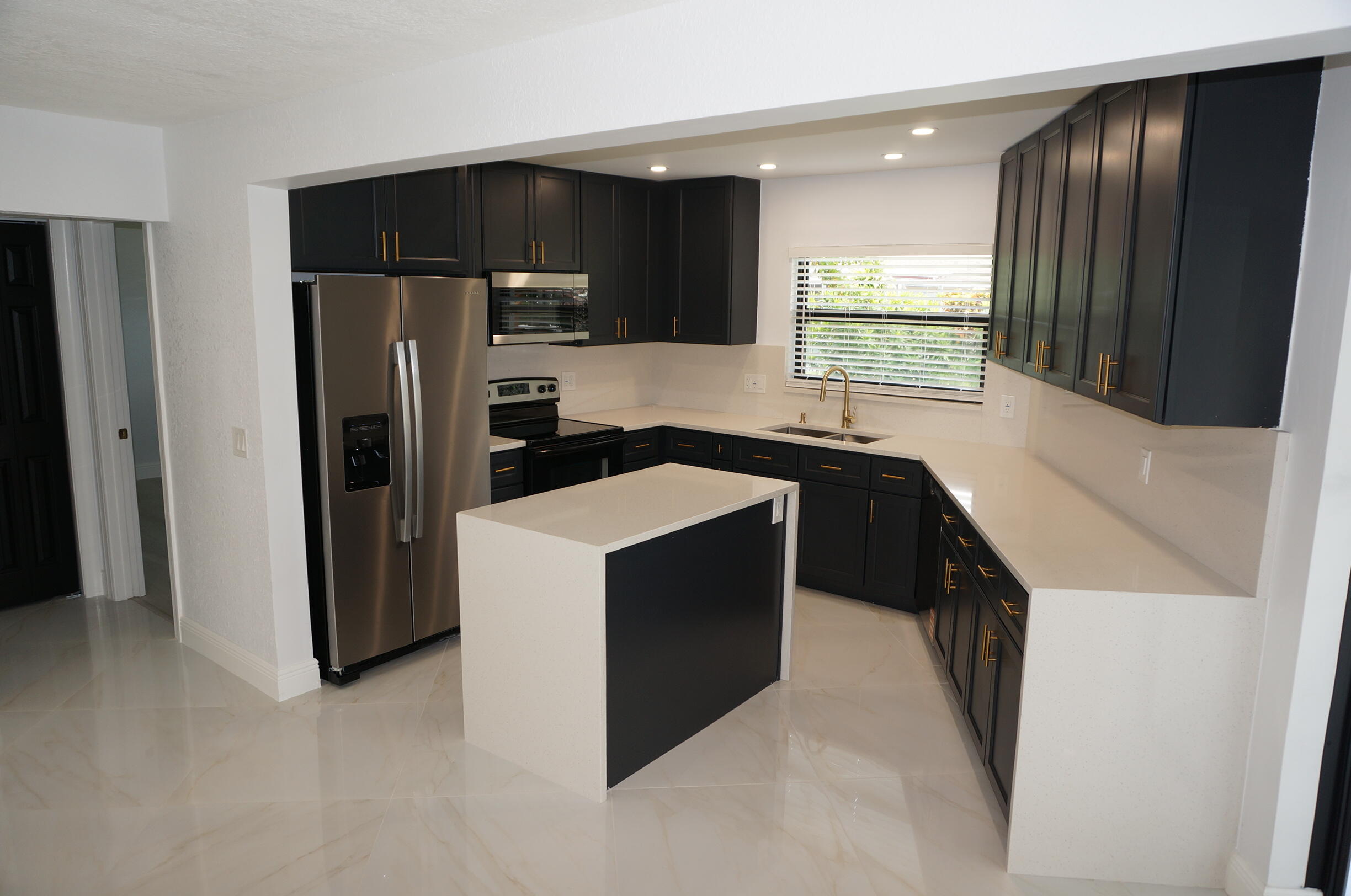 1513 39th Street Property Photo 1