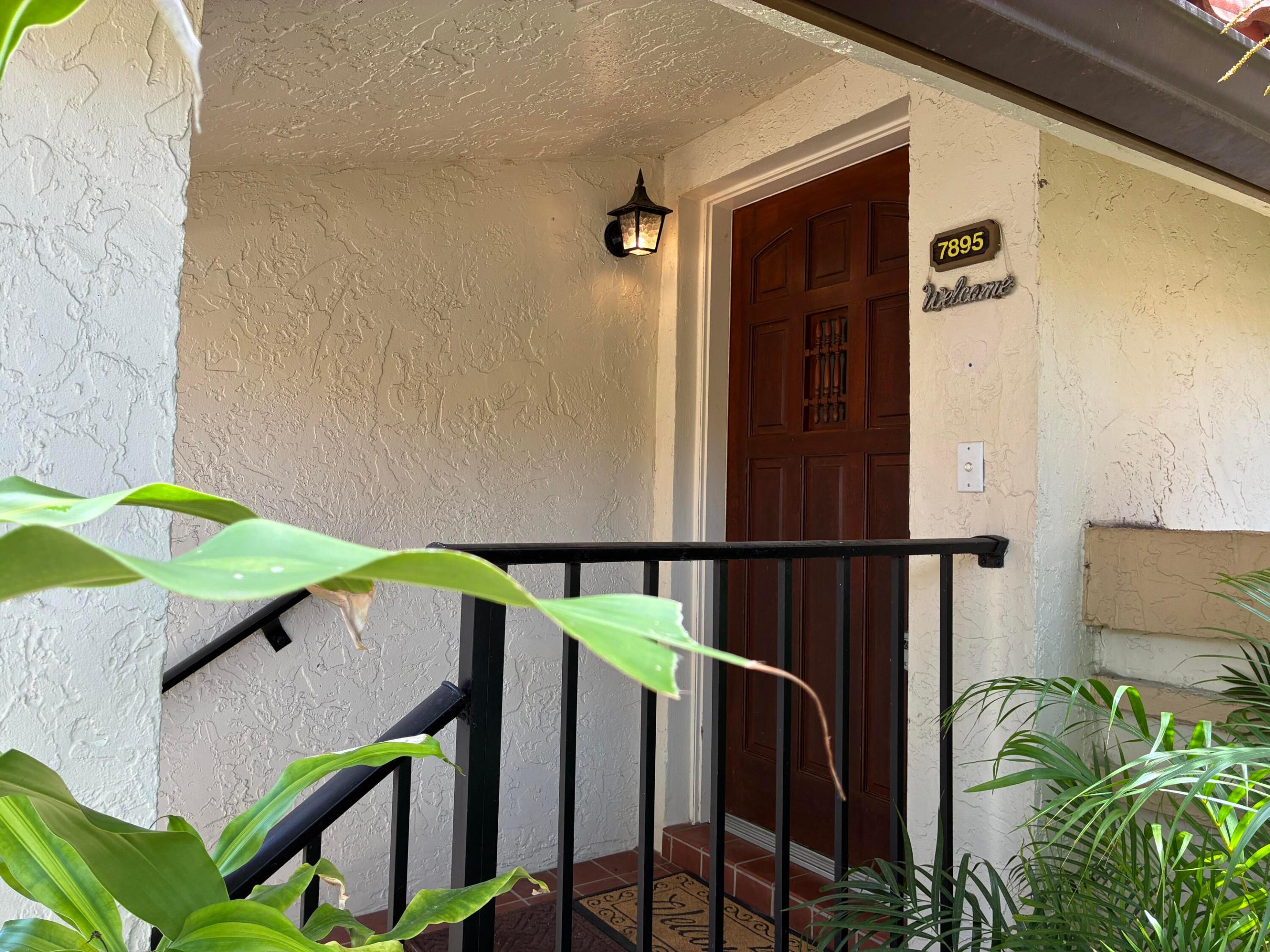 7895 La Mirada Drive Property Photo 4