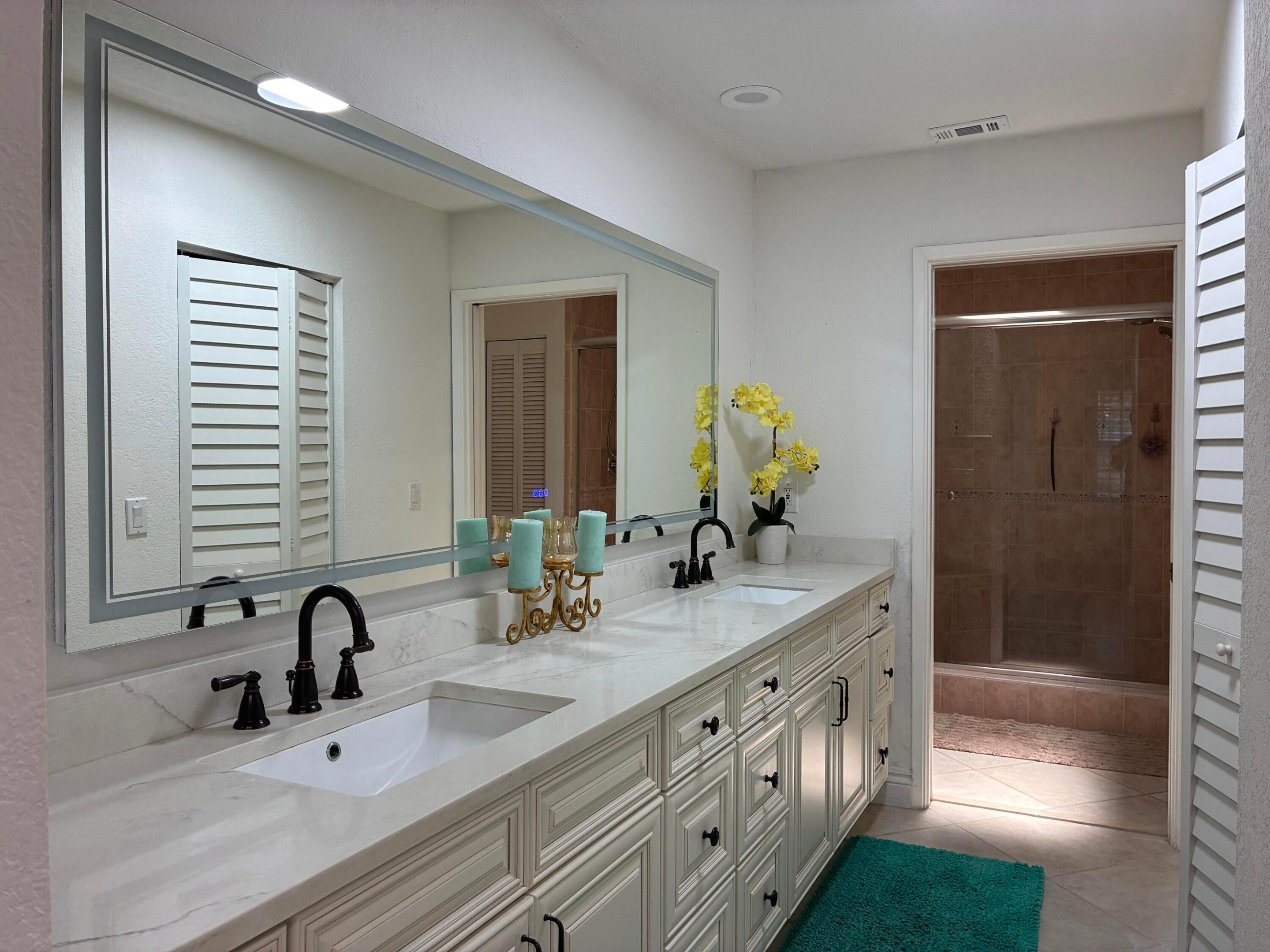 7895 La Mirada Drive Property Photo 8