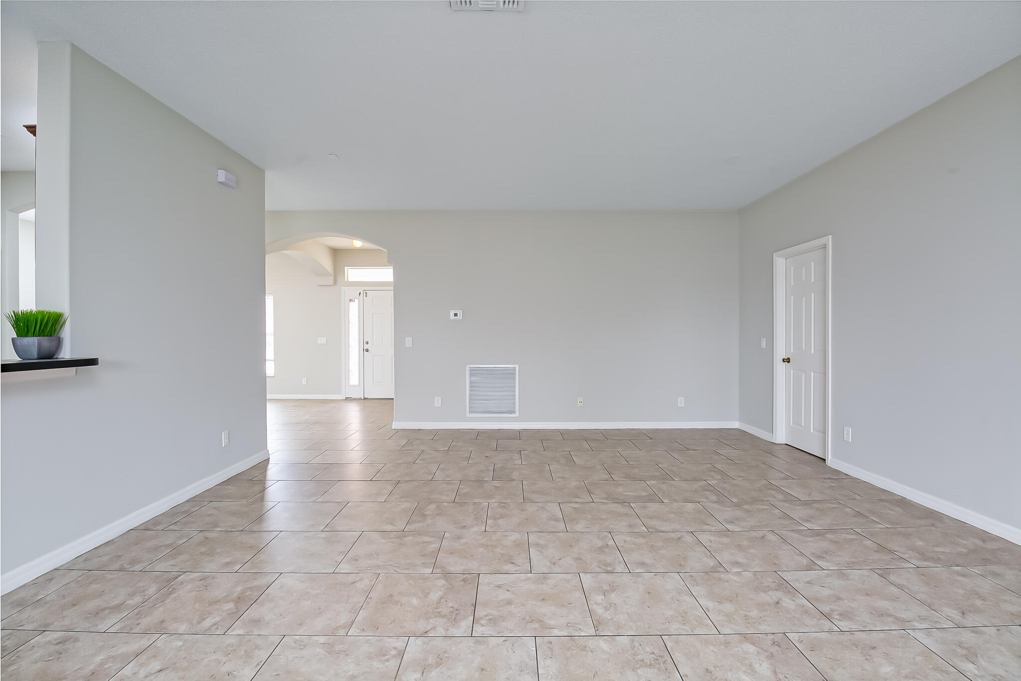 232 Sw Aldoro Place Property Photo 8