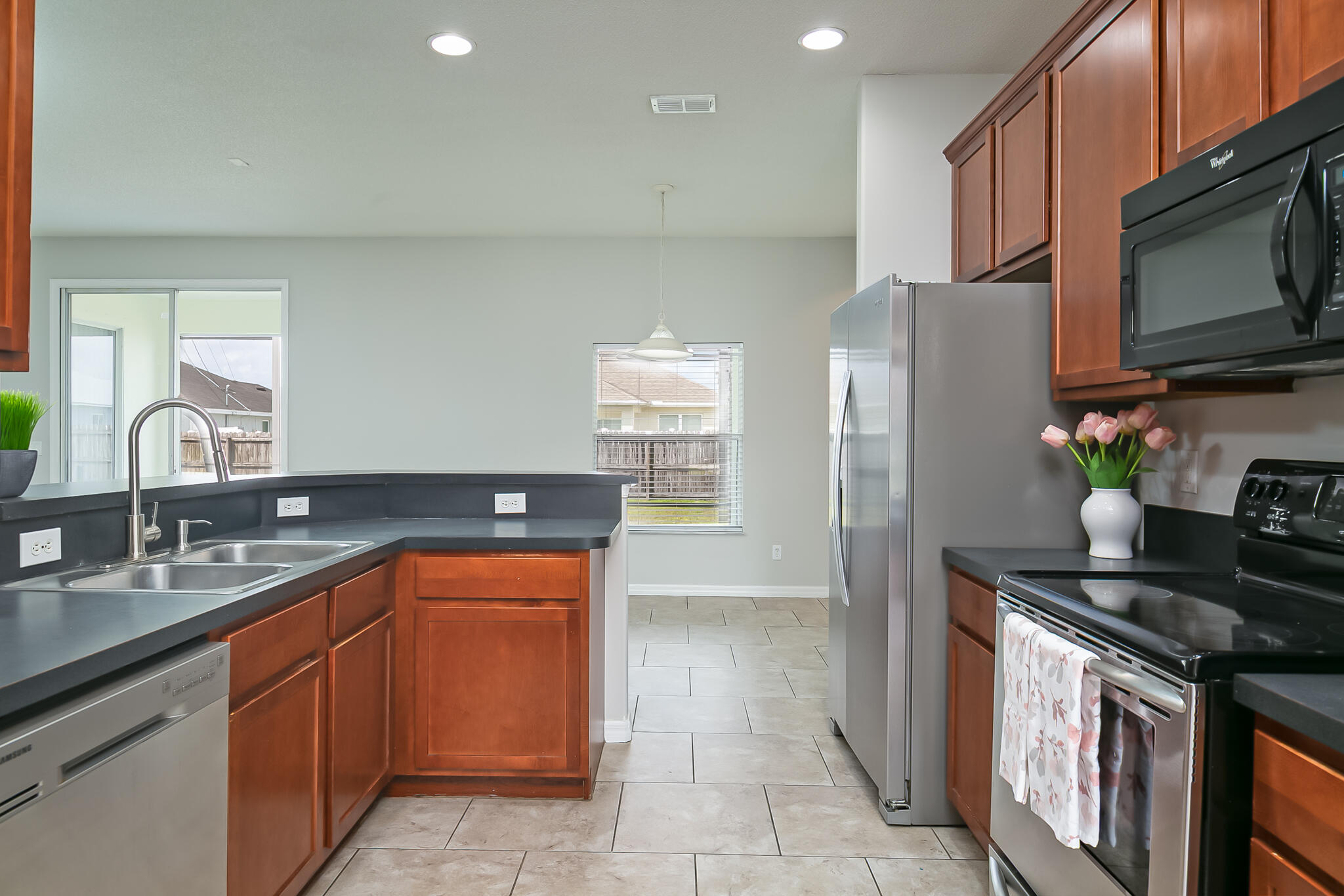 232 Sw Aldoro Place Property Photo 12