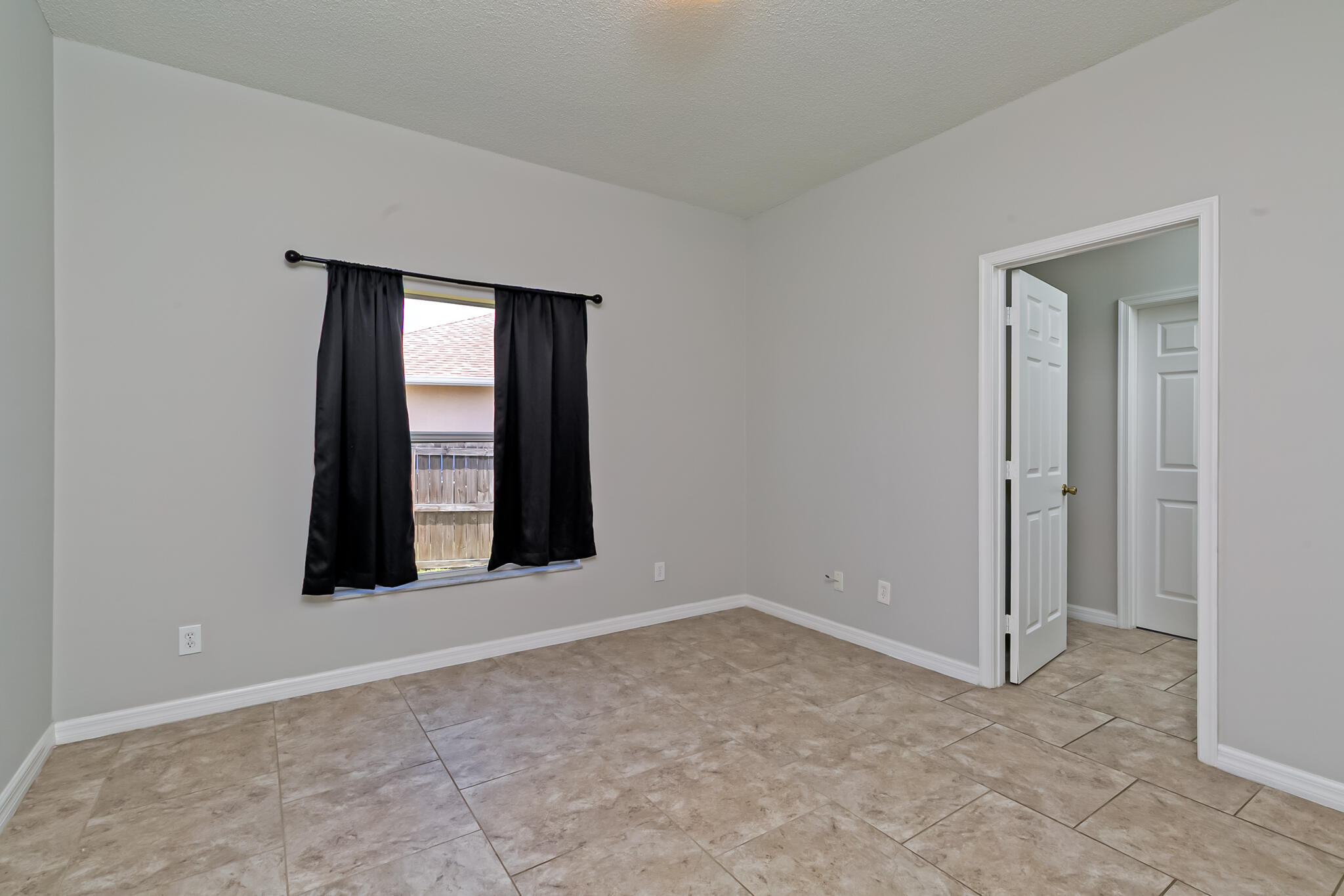 232 Sw Aldoro Place Property Photo 23