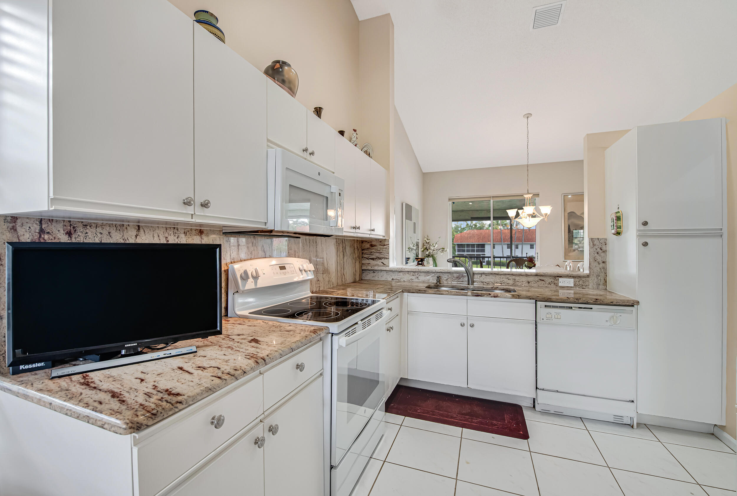 7384 Lake Meadow Way 201 Property Photo 22