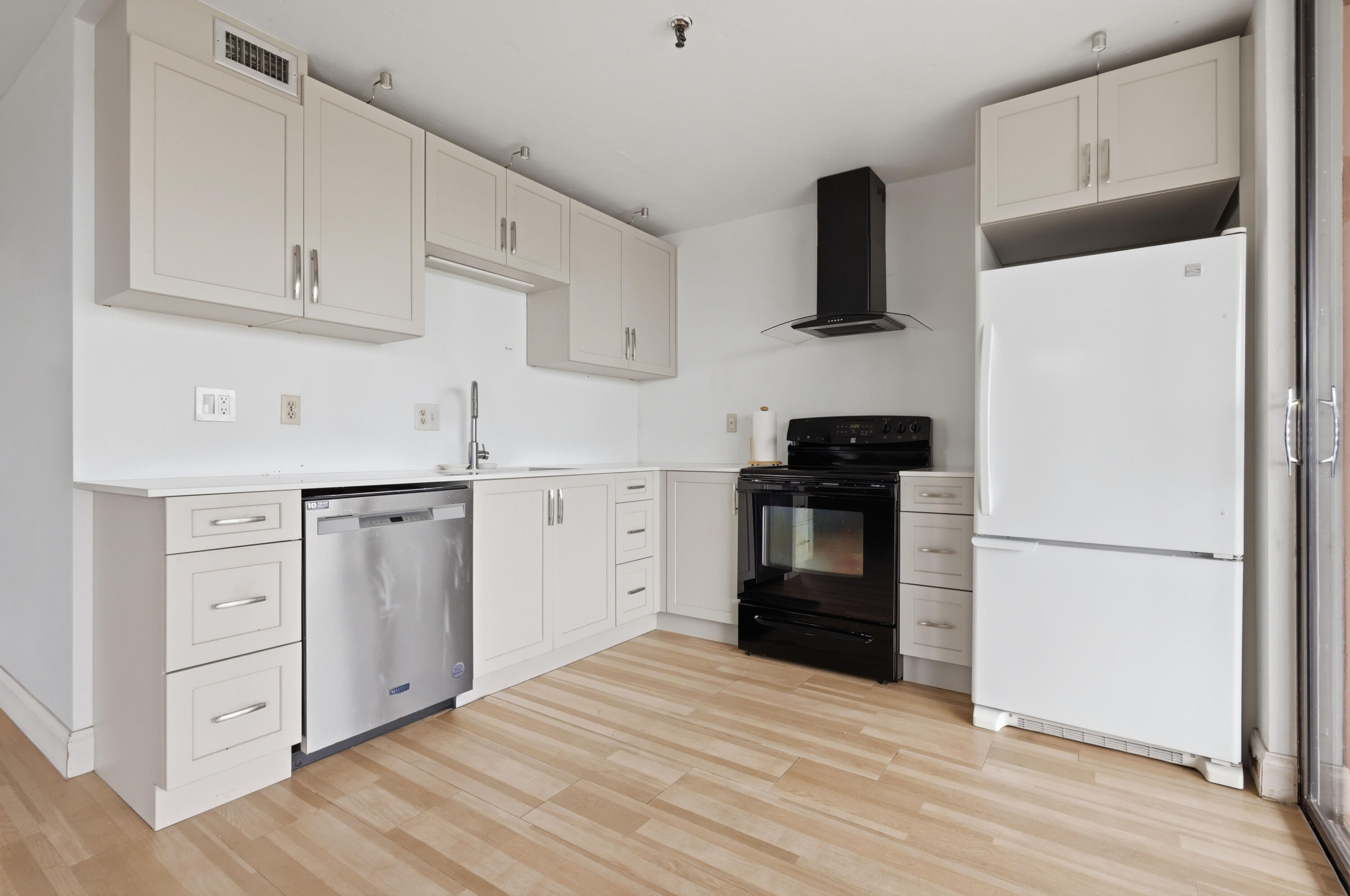 661 NE 195th Street 310