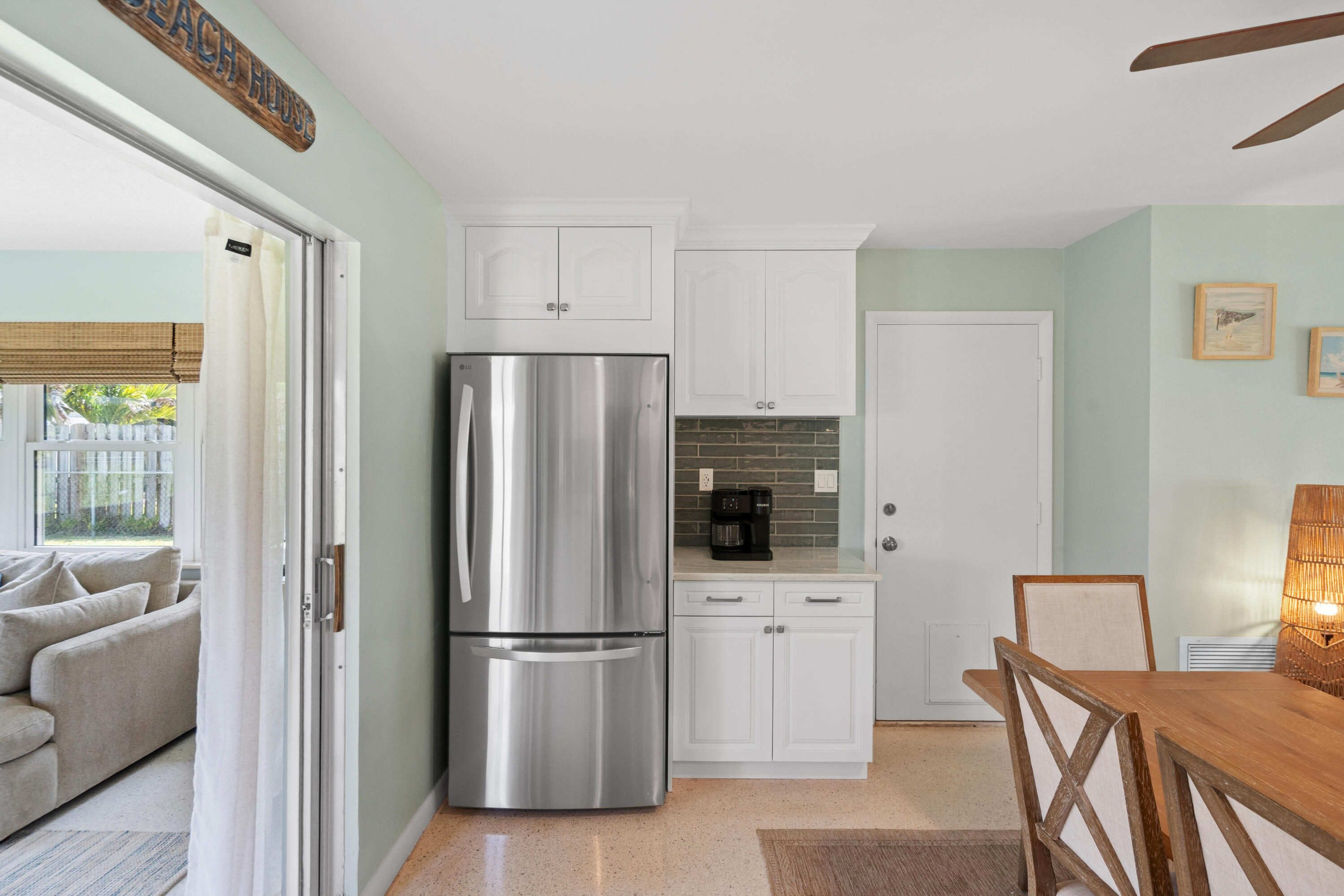 1621 Frances Avenue Property Photo 12