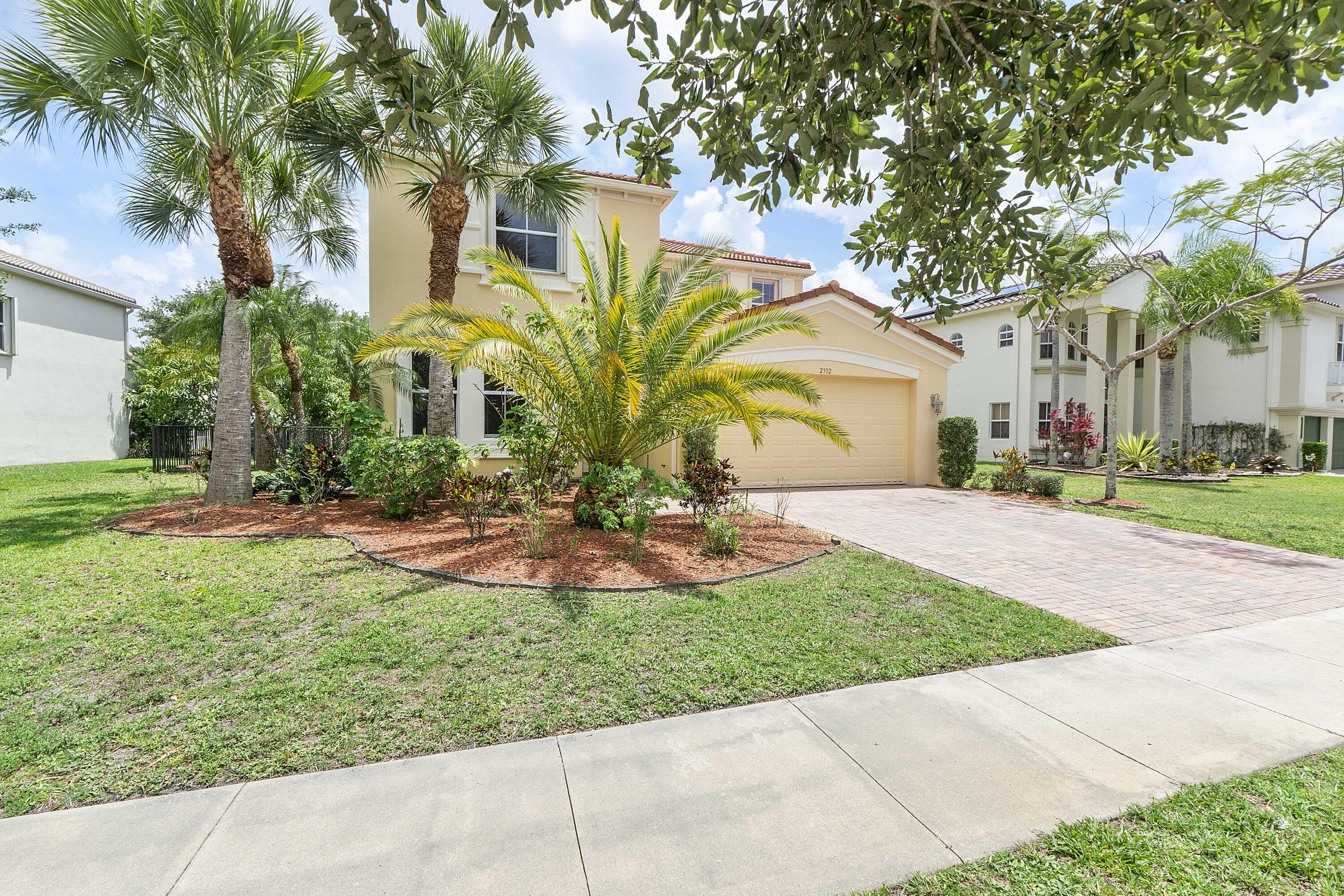 2392 Bellarosa Circle Property Photo 3