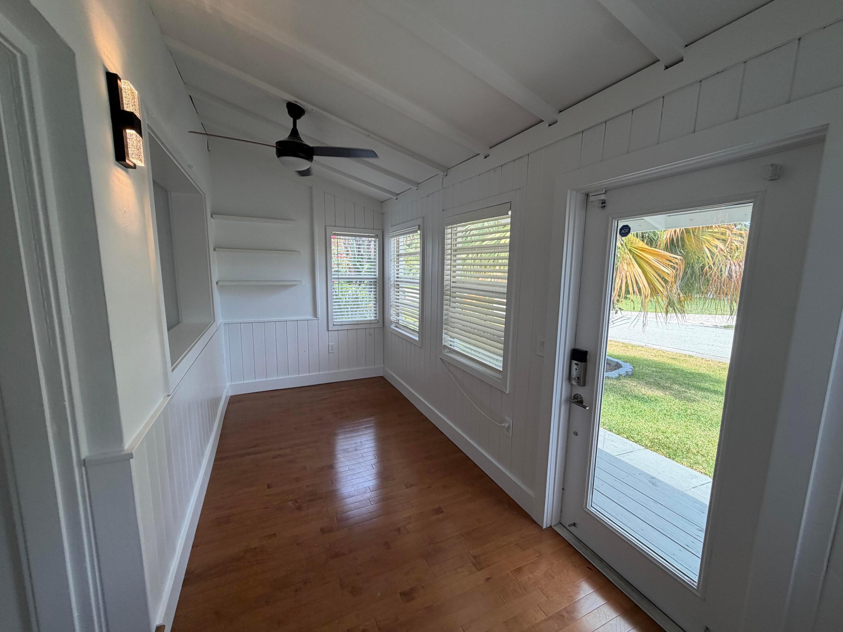 204 S Seacrest Circle Property Photo 14