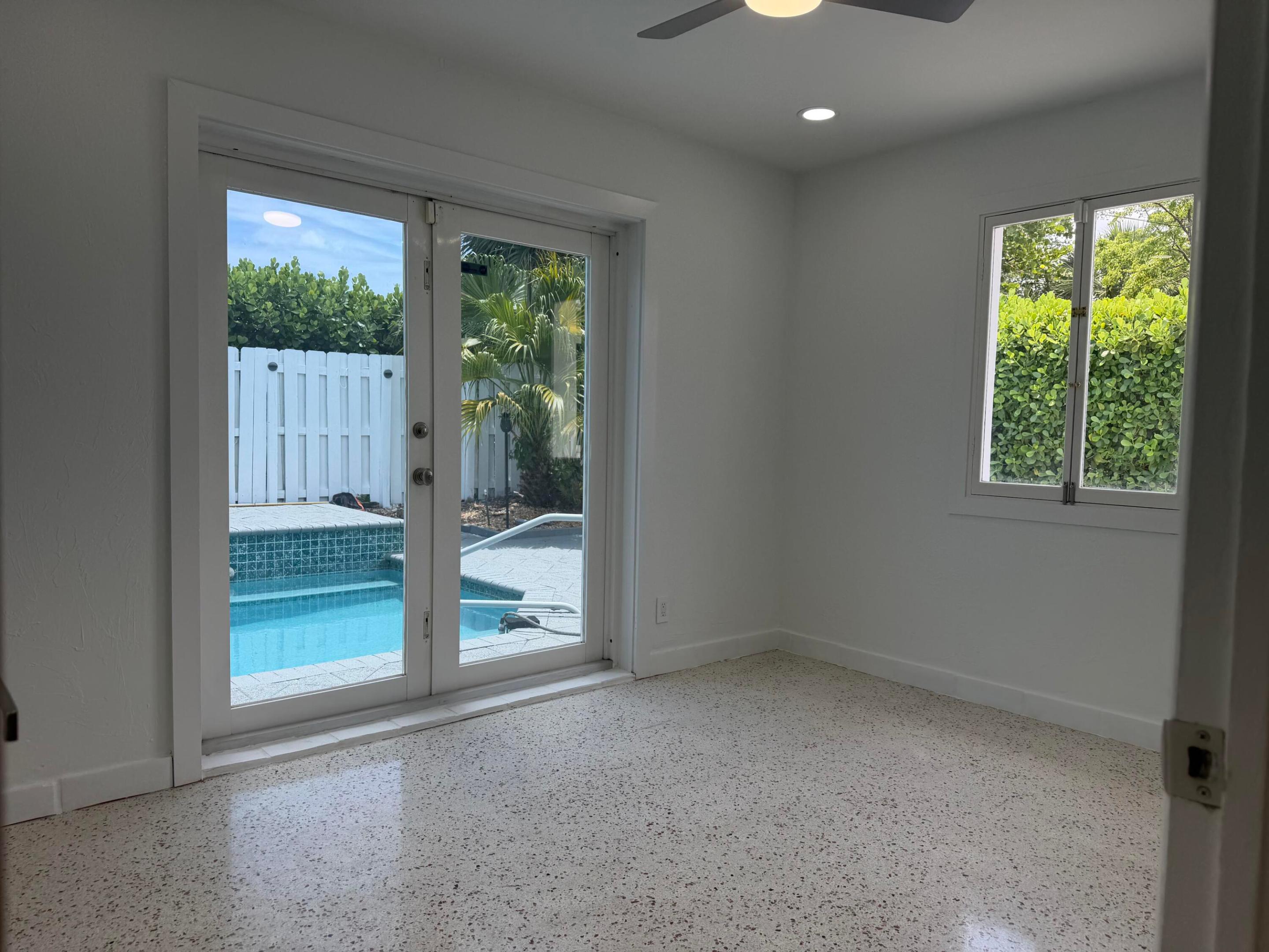 204 S Seacrest Circle Property Photo 19