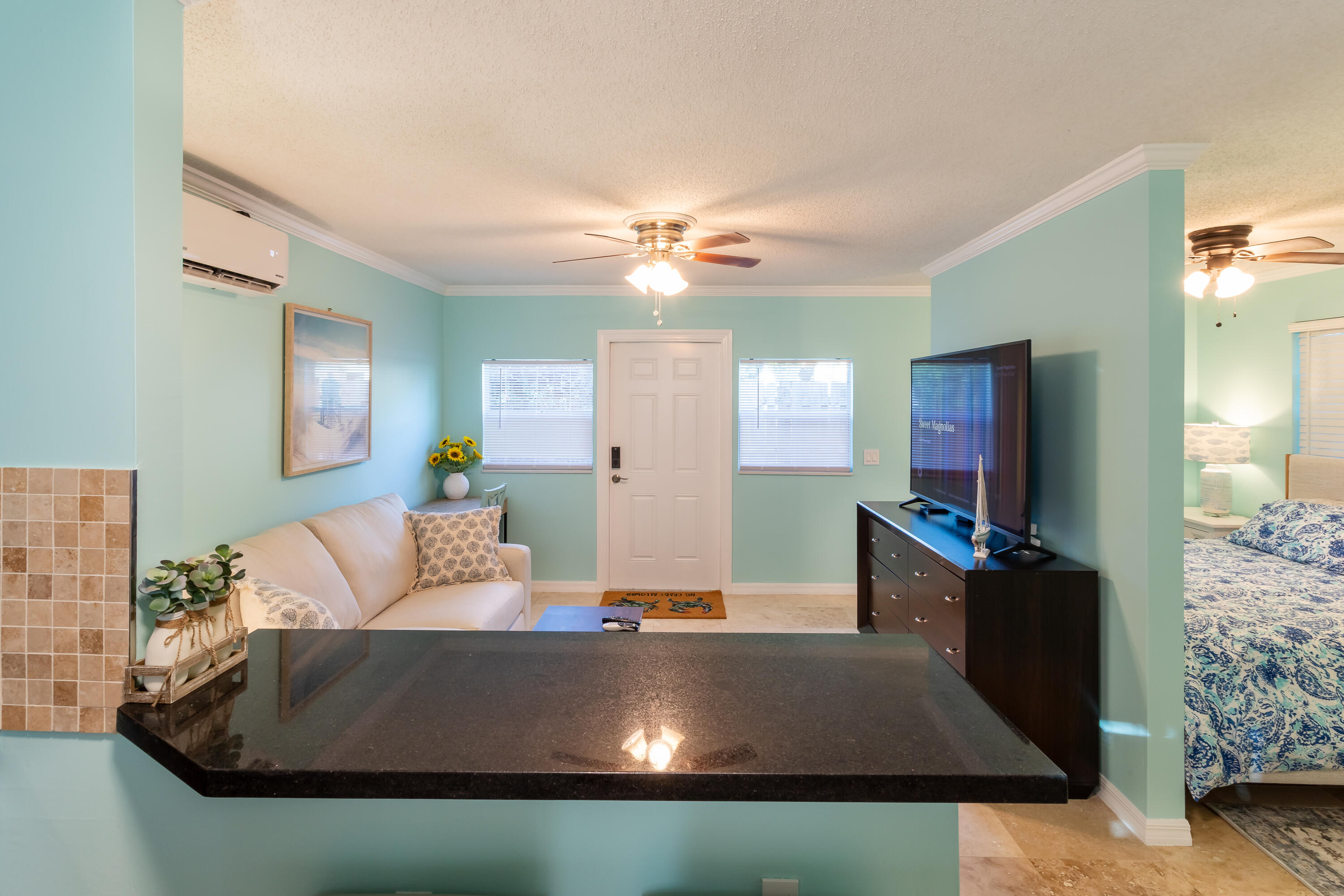 1724 37th Street Property Photo 8