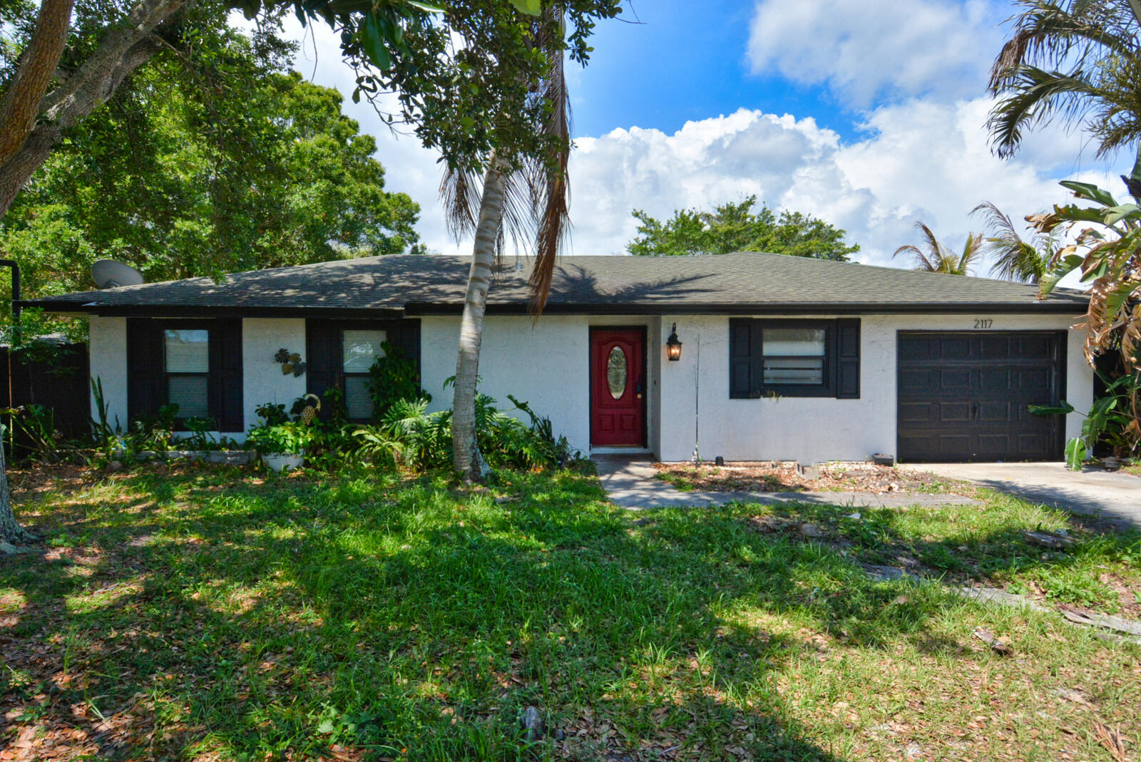 2117 SE East Dunbrooke Circle