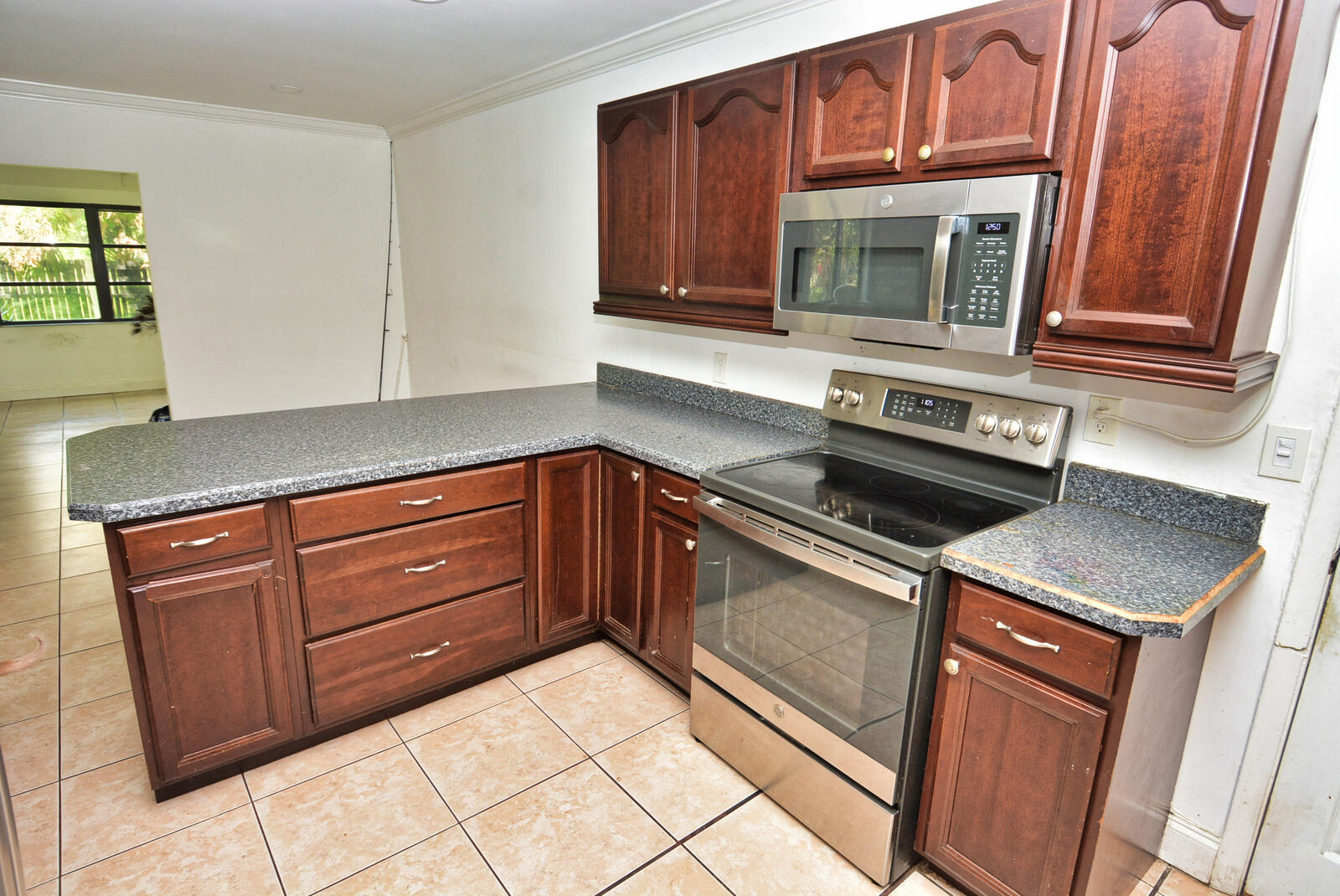 2117 Se East Dunbrooke Circle Property Photo 31