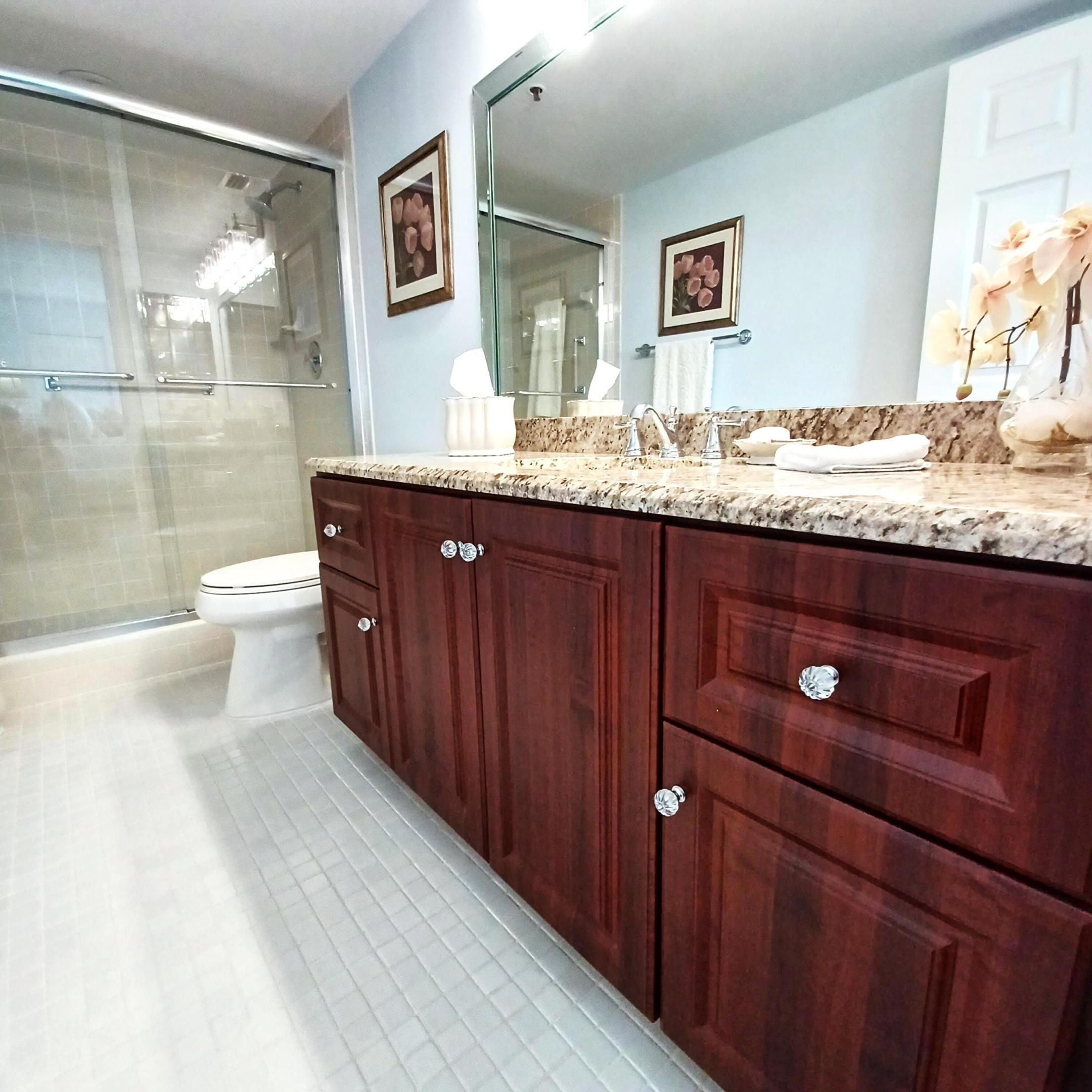 7260 Kinghurst Drive 406 Property Photo 37