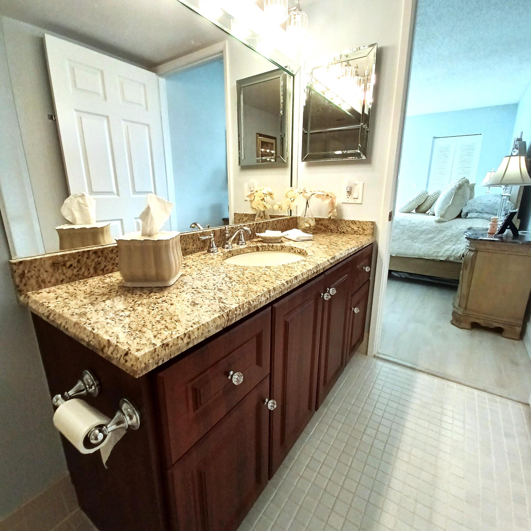 7260 Kinghurst Drive 406 Property Photo 41