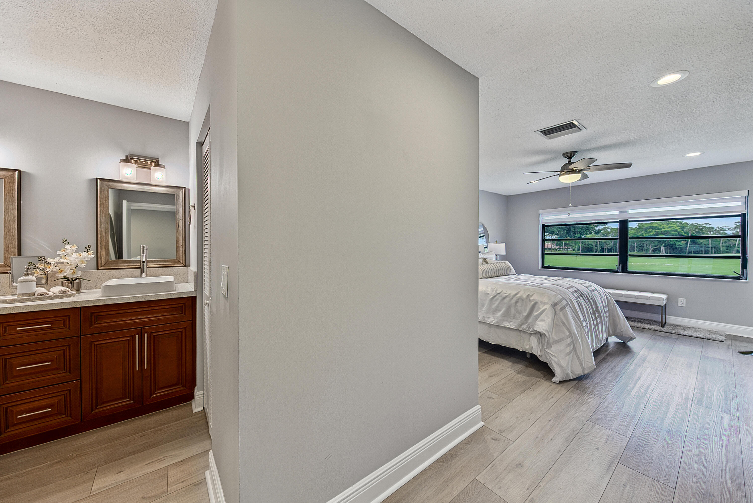 21656 Juego Circle S 23f Property Photo 19