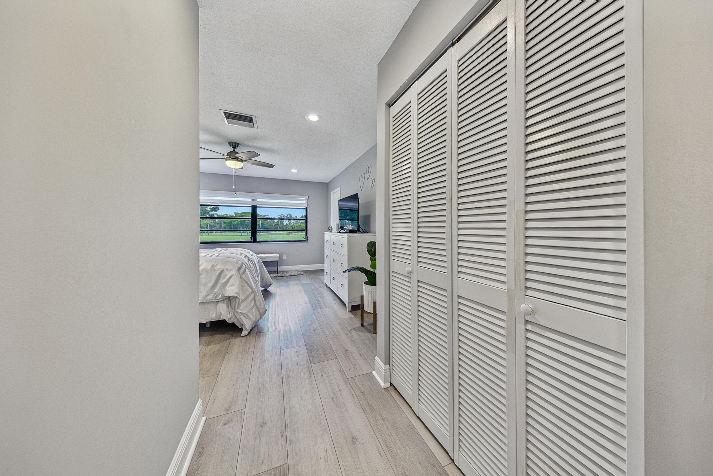 21656 Juego Circle S 23f Property Photo 20