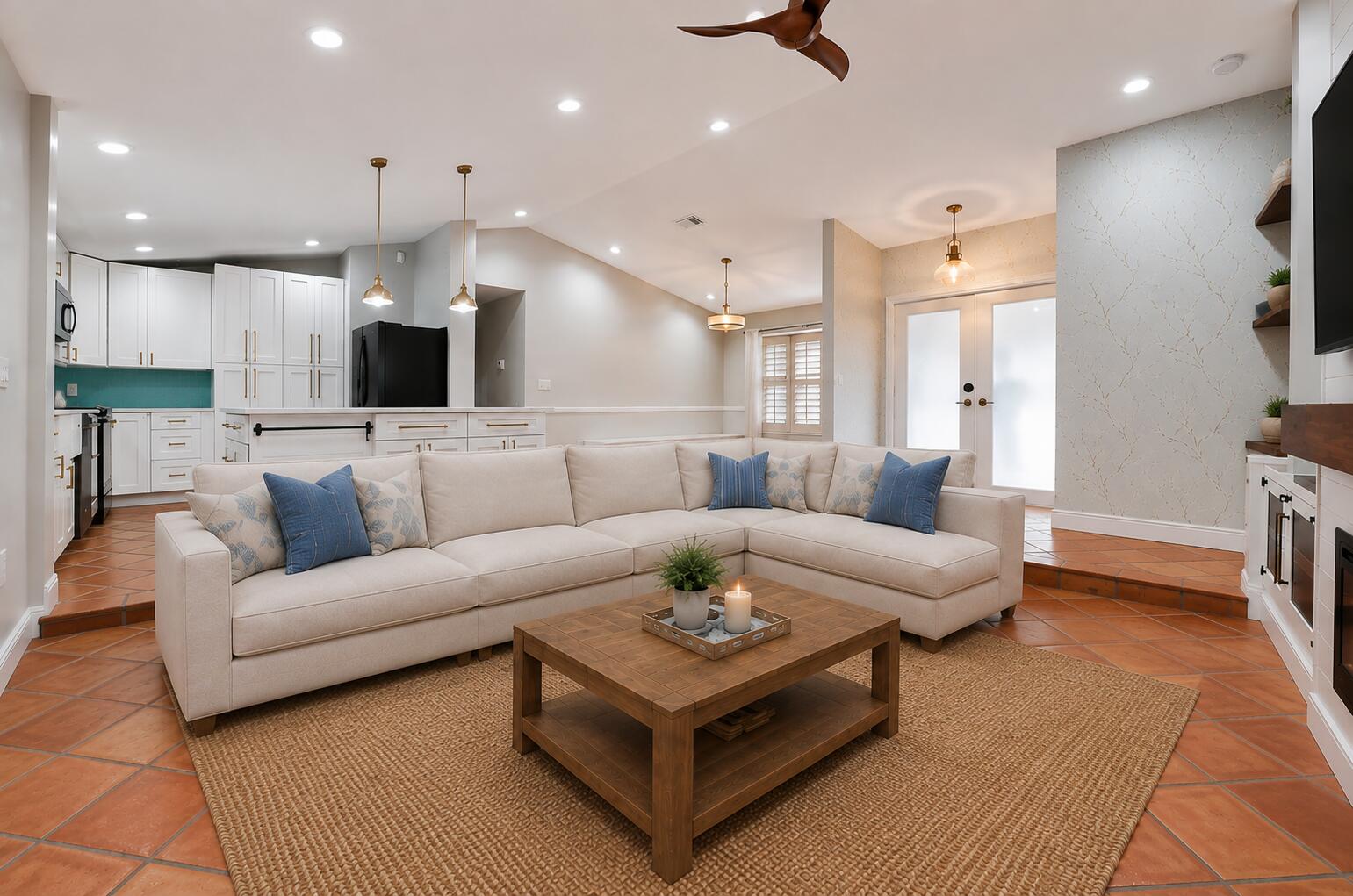 18169 Lake Bend Drive Property Photo 13
