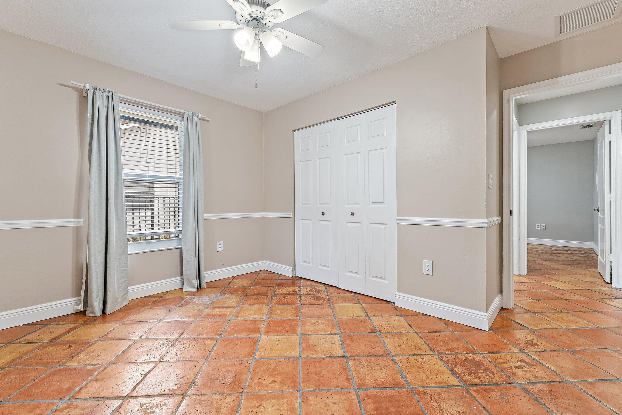 18169 Lake Bend Drive Property Photo 40