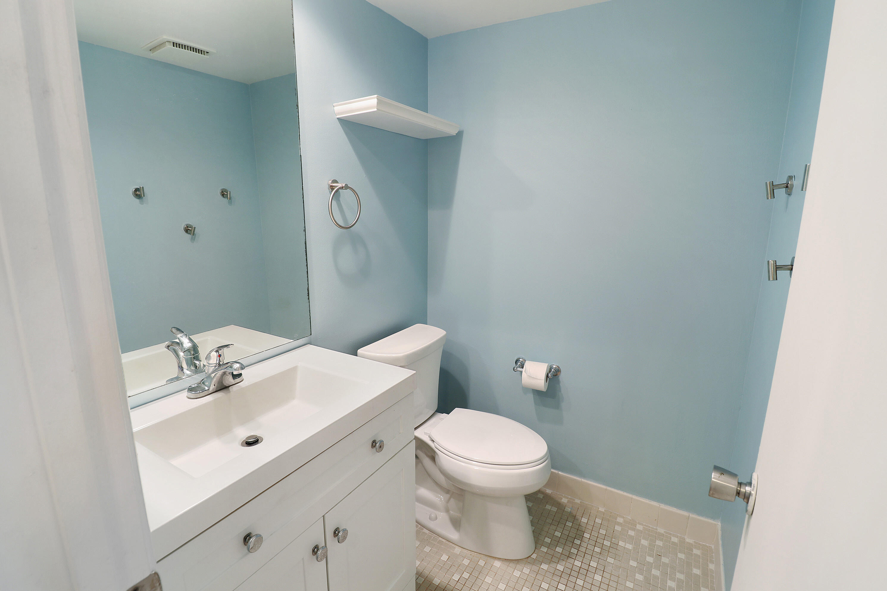 3095 N Course Drive 409 Property Photo 29