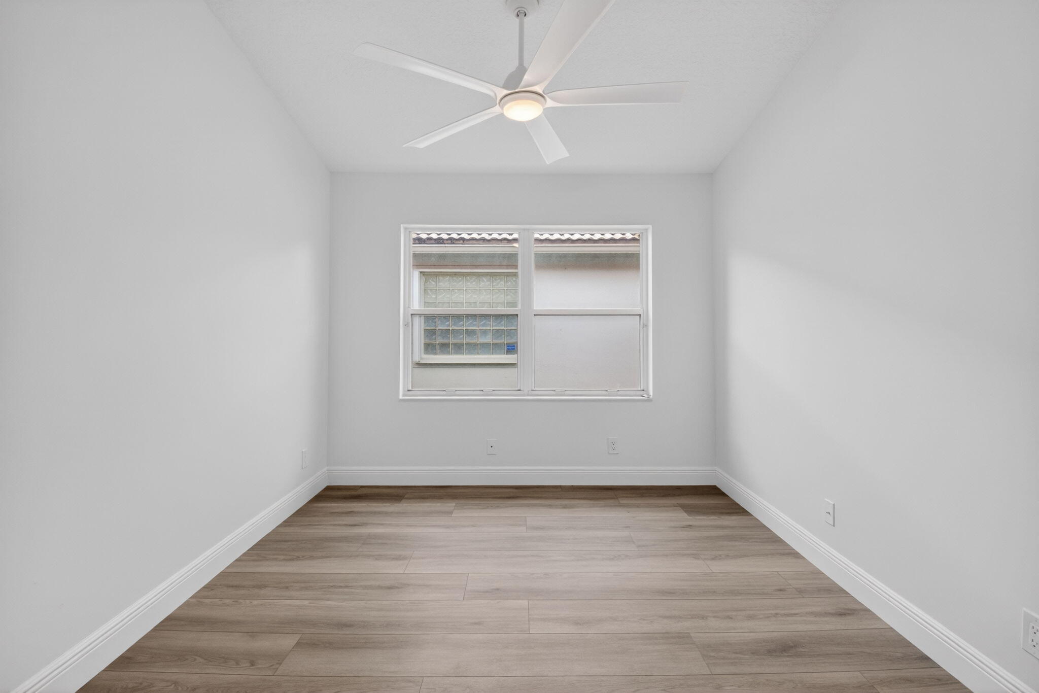 5891 Royal Isles Boulevard Property Photo 12