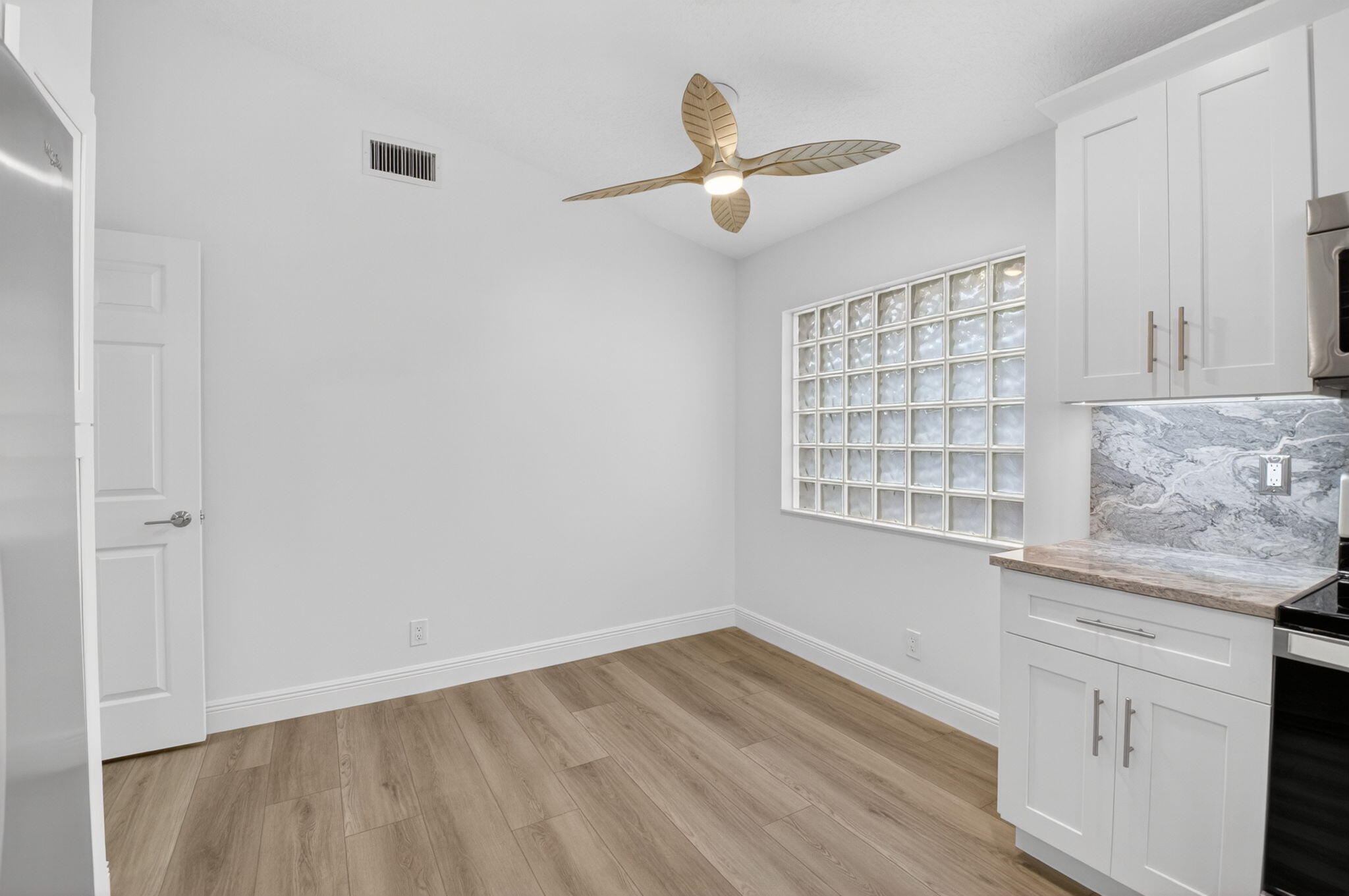 5891 Royal Isles Boulevard Property Photo 17