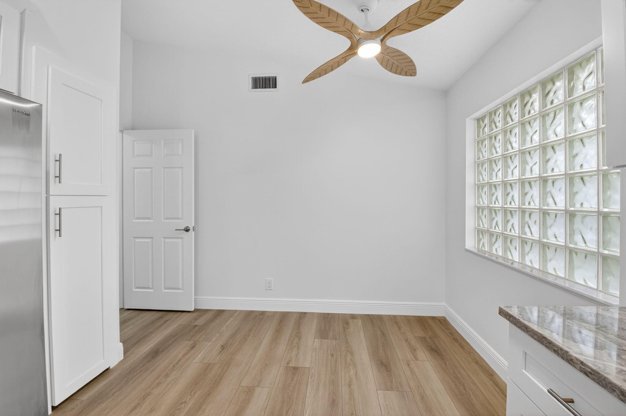 5891 Royal Isles Boulevard Property Photo 18