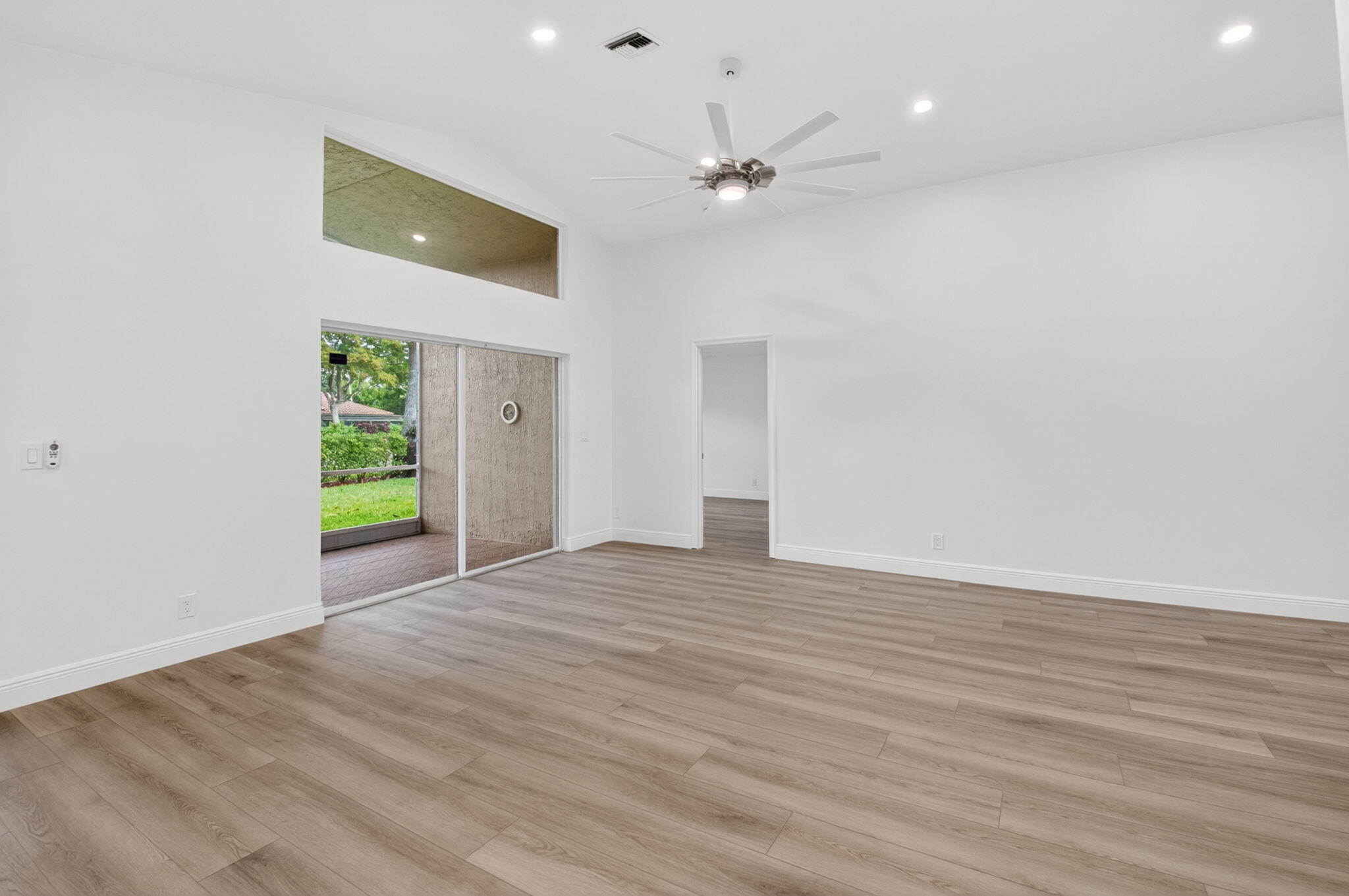 5891 Royal Isles Boulevard Property Photo 29
