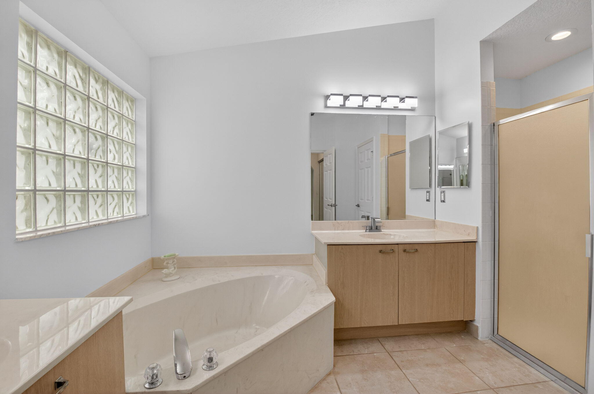 5891 Royal Isles Boulevard Property Photo 39
