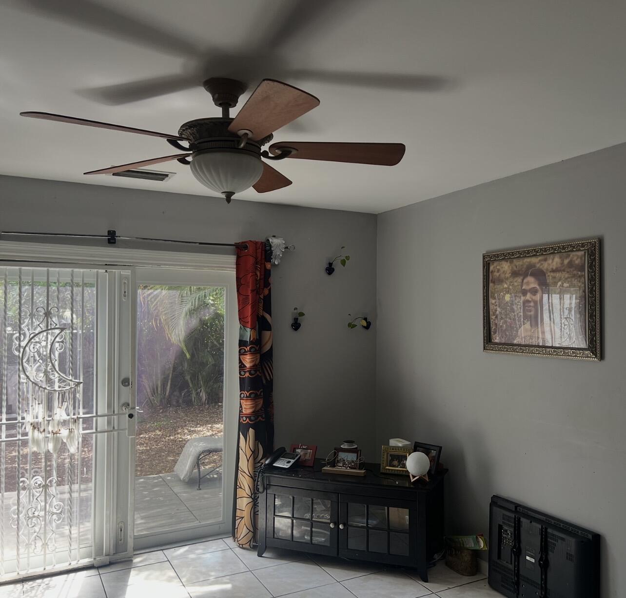 B26034805 Property Photo 2