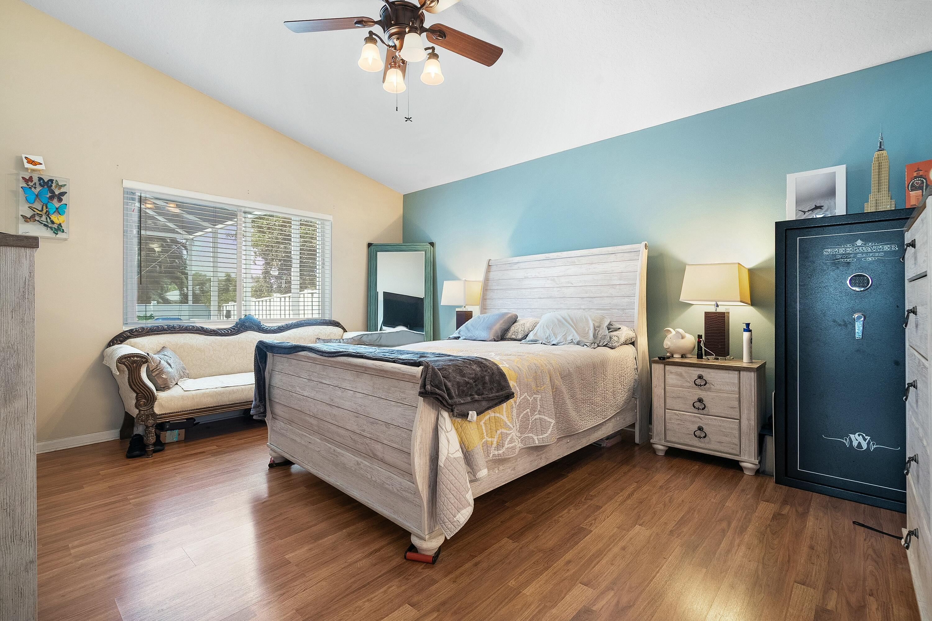 2480 Se Springtree Place Property Photo 15