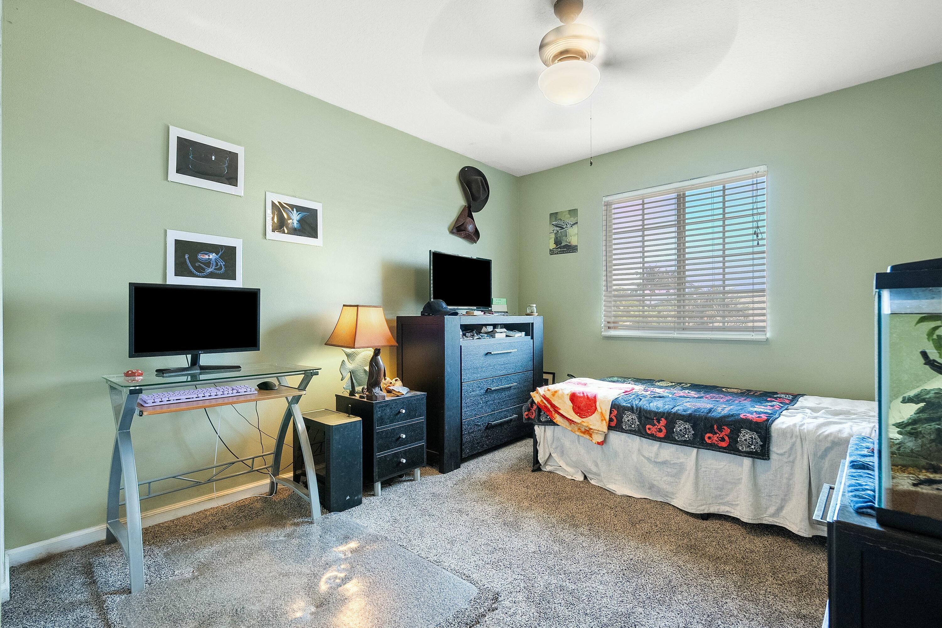 2480 Se Springtree Place Property Photo 26