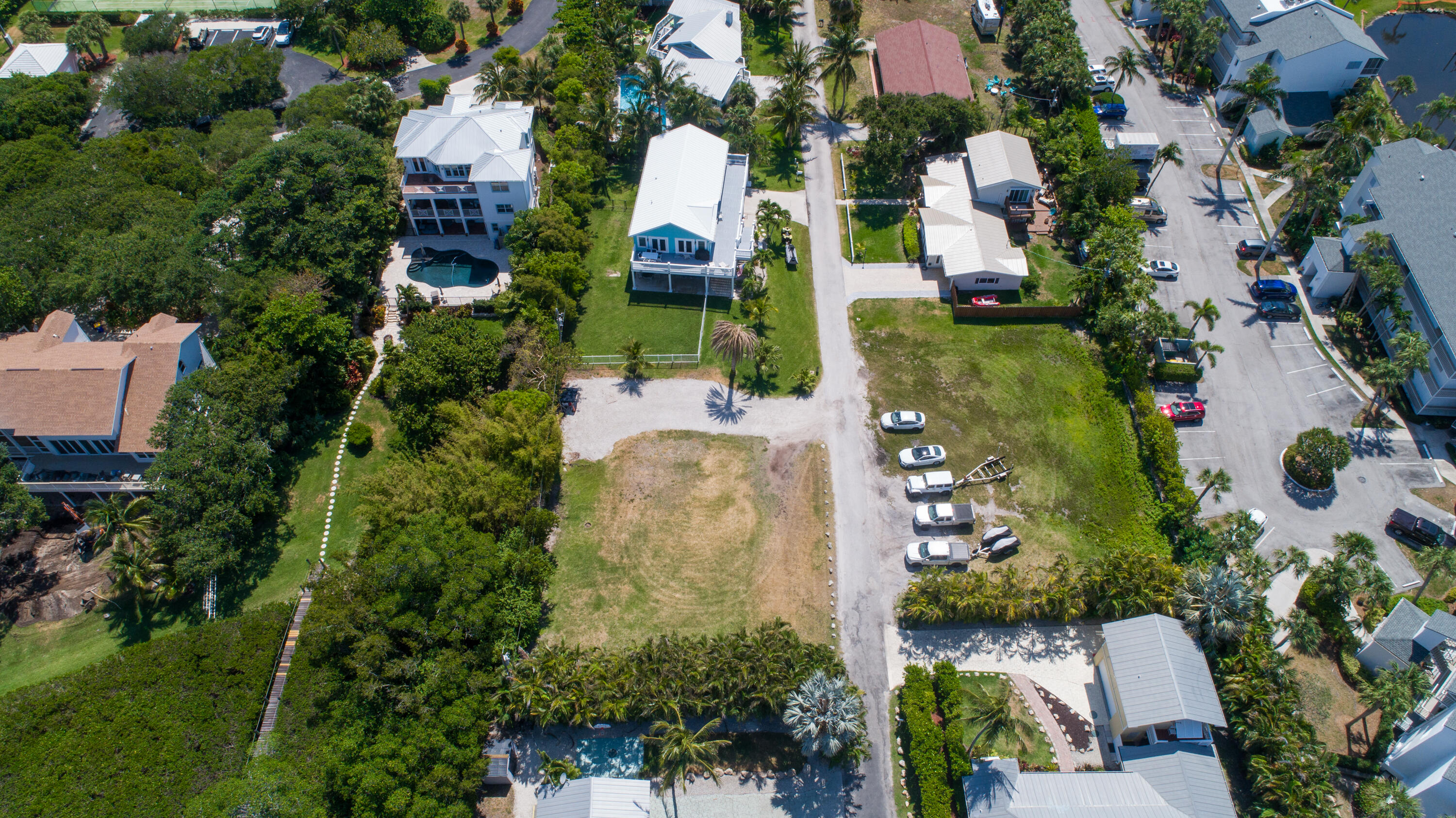 5157 Ne Shore Village Terrace Property Photo 25