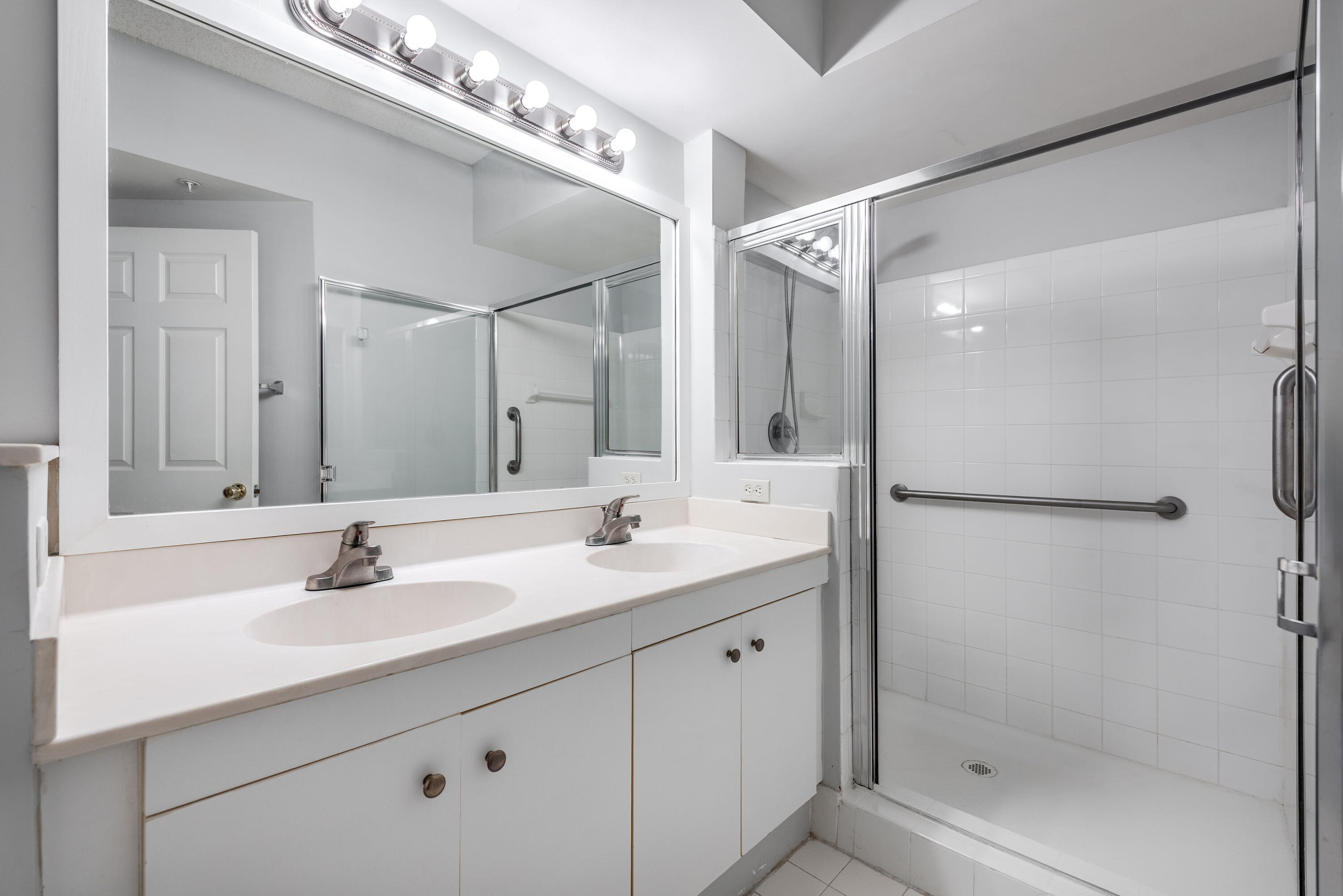 1106 Tuscany Way Property Photo 13