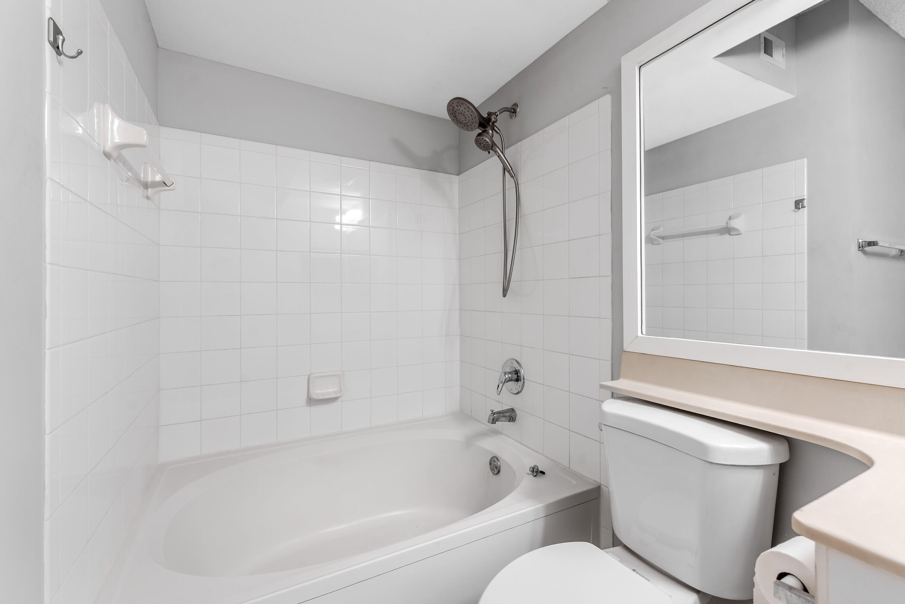 1106 Tuscany Way Property Photo 15