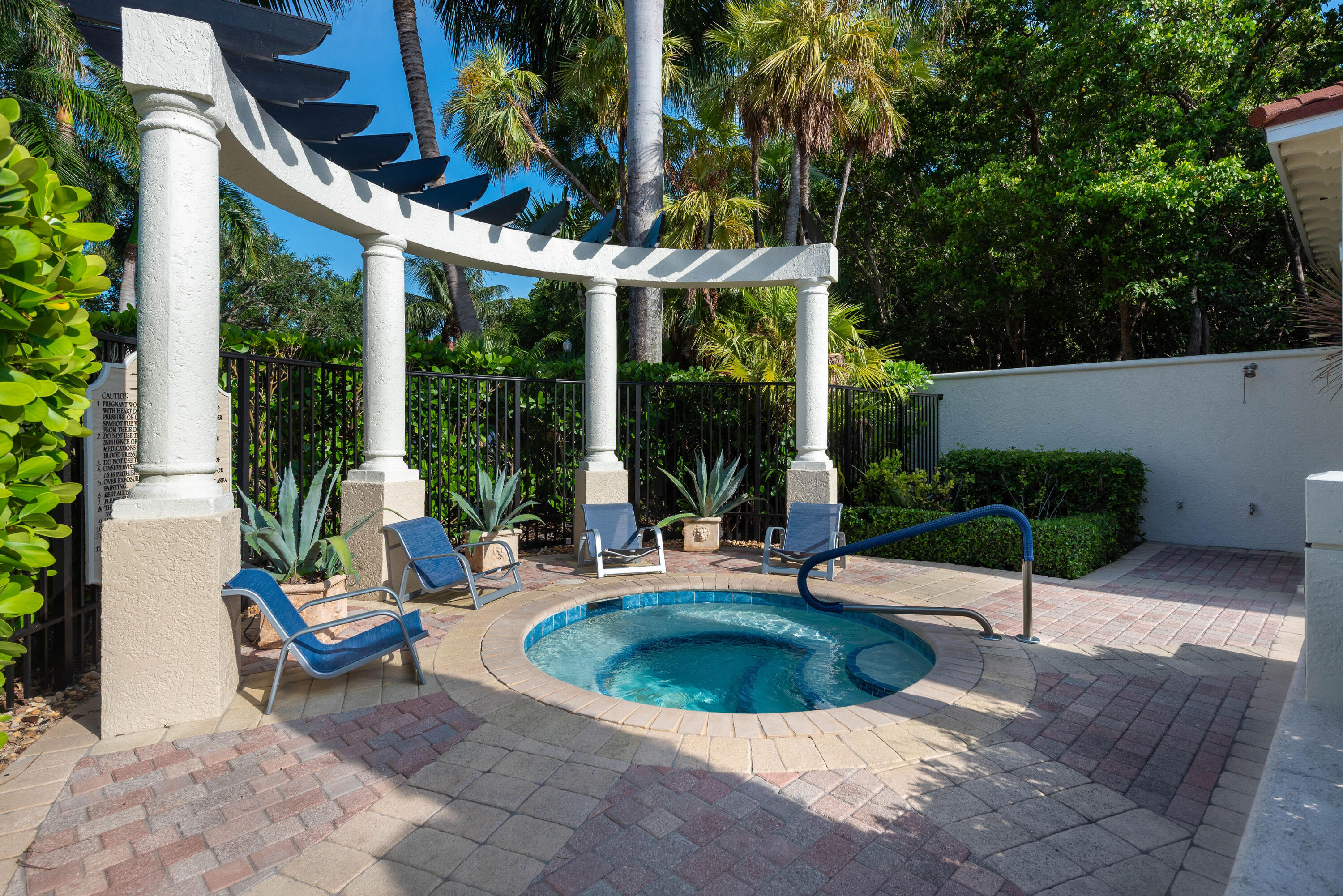1106 Tuscany Way Property Photo 27