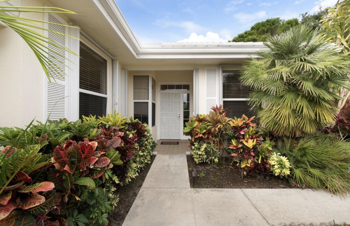 1092 Bedford Avenue Property Photo 1