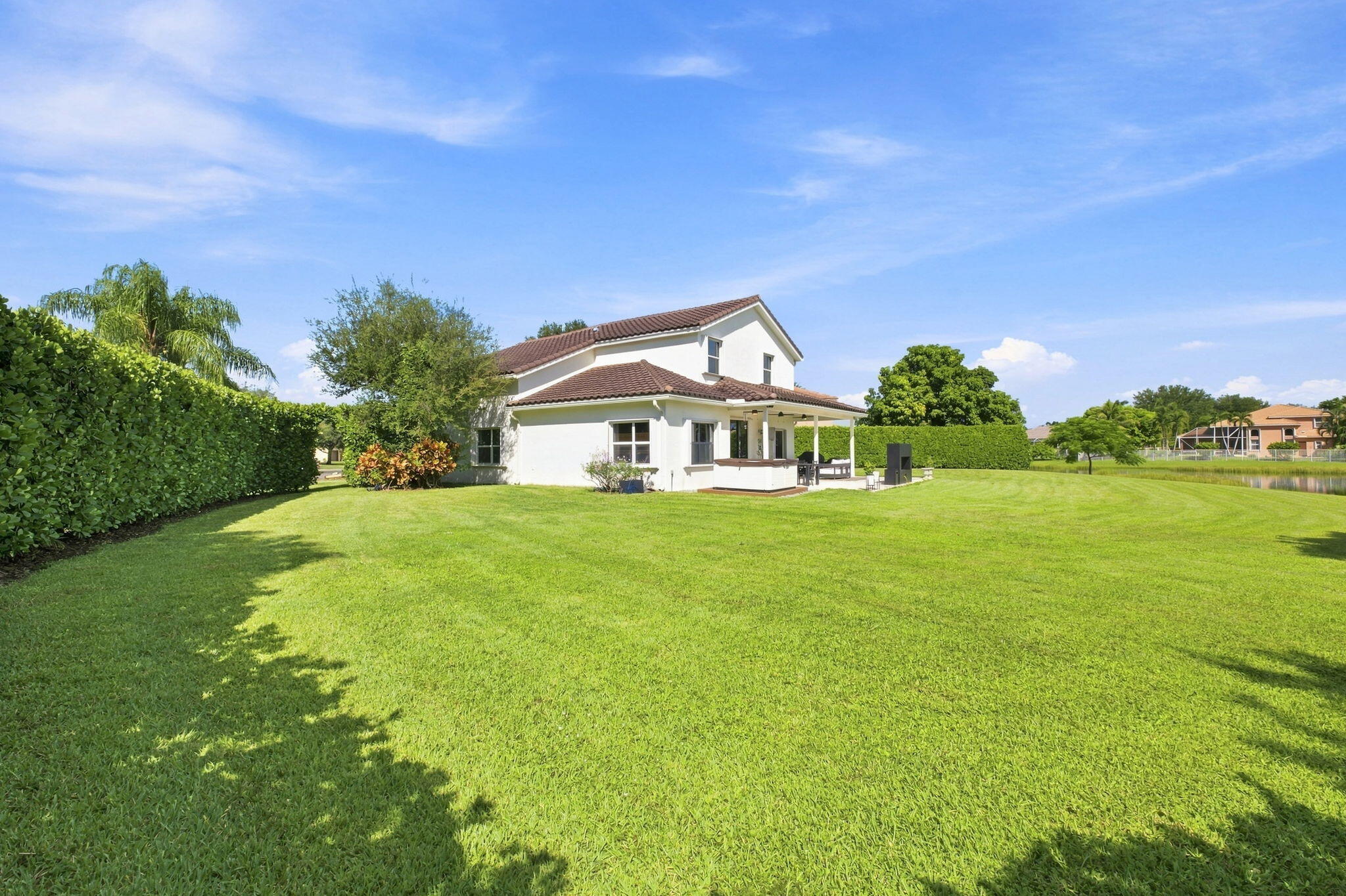 11137 Grandview Manor Property Photo 6