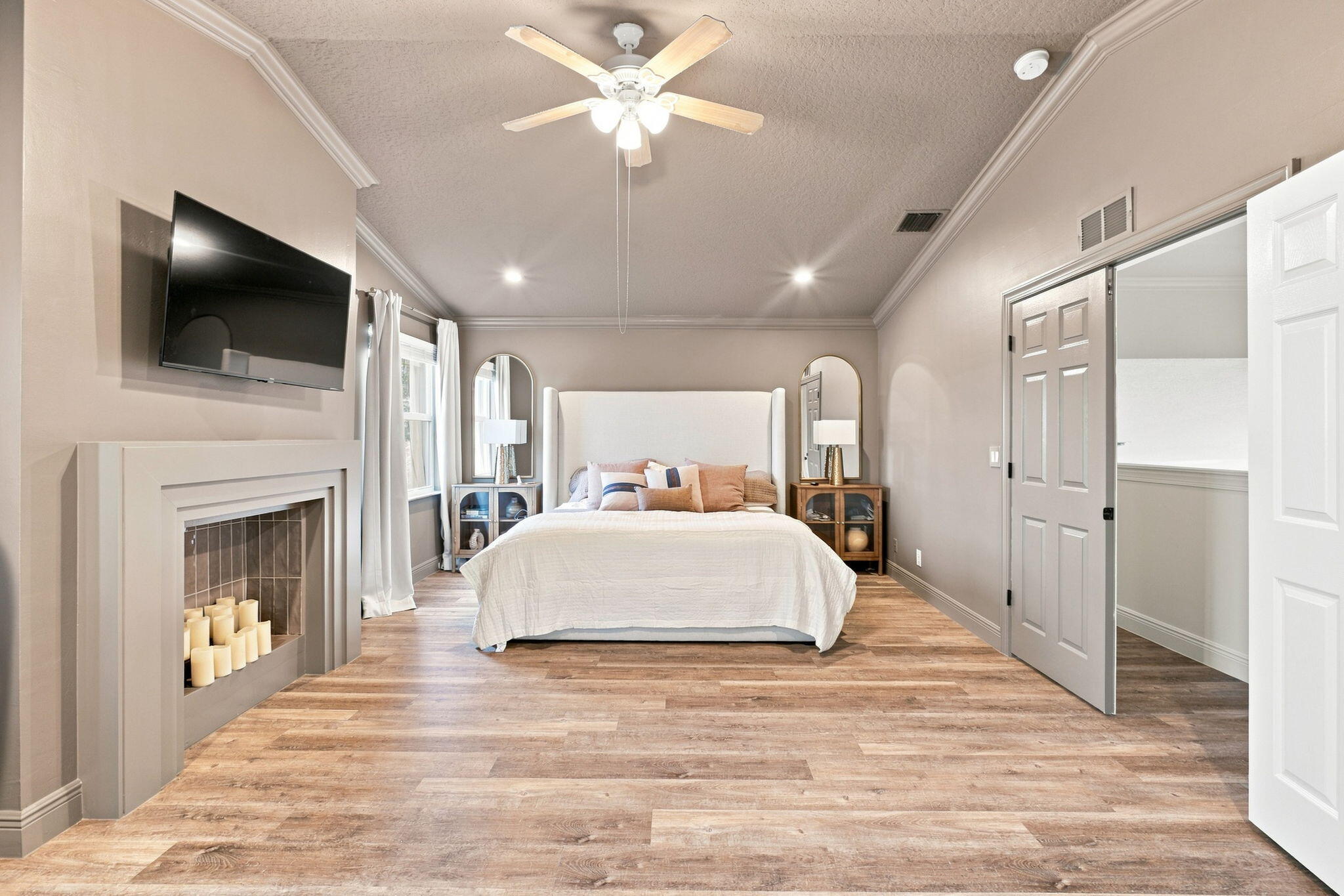 11137 Grandview Manor Property Photo 22