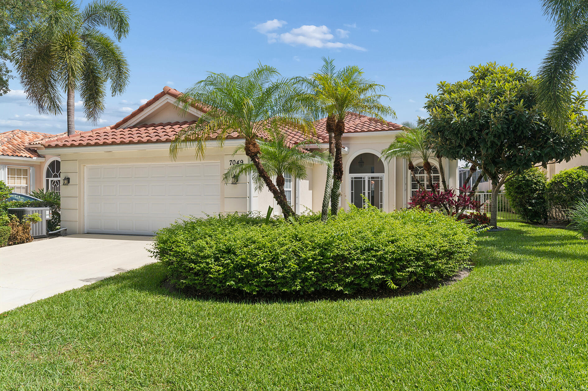 7049 Fish Creek Lane Property Photo 1