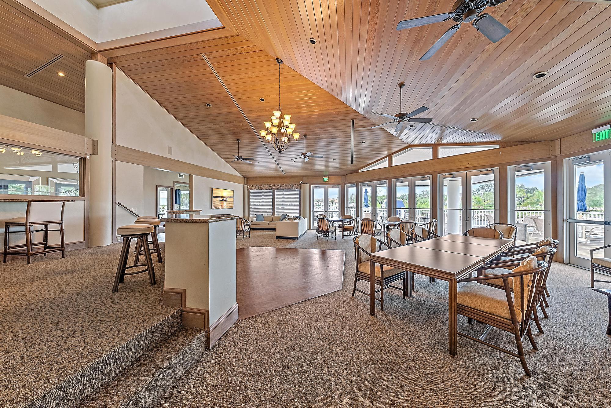 811 Oak Harbour Drive Property Photo 24