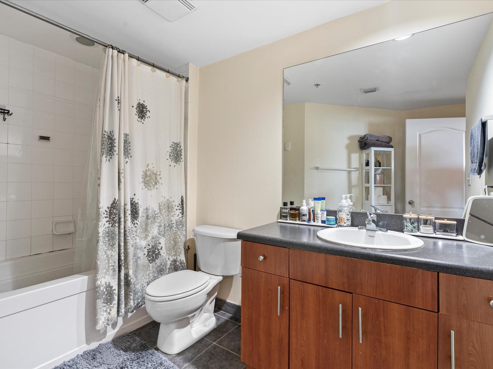100 N Federal Highway 736 Property Photo 5
