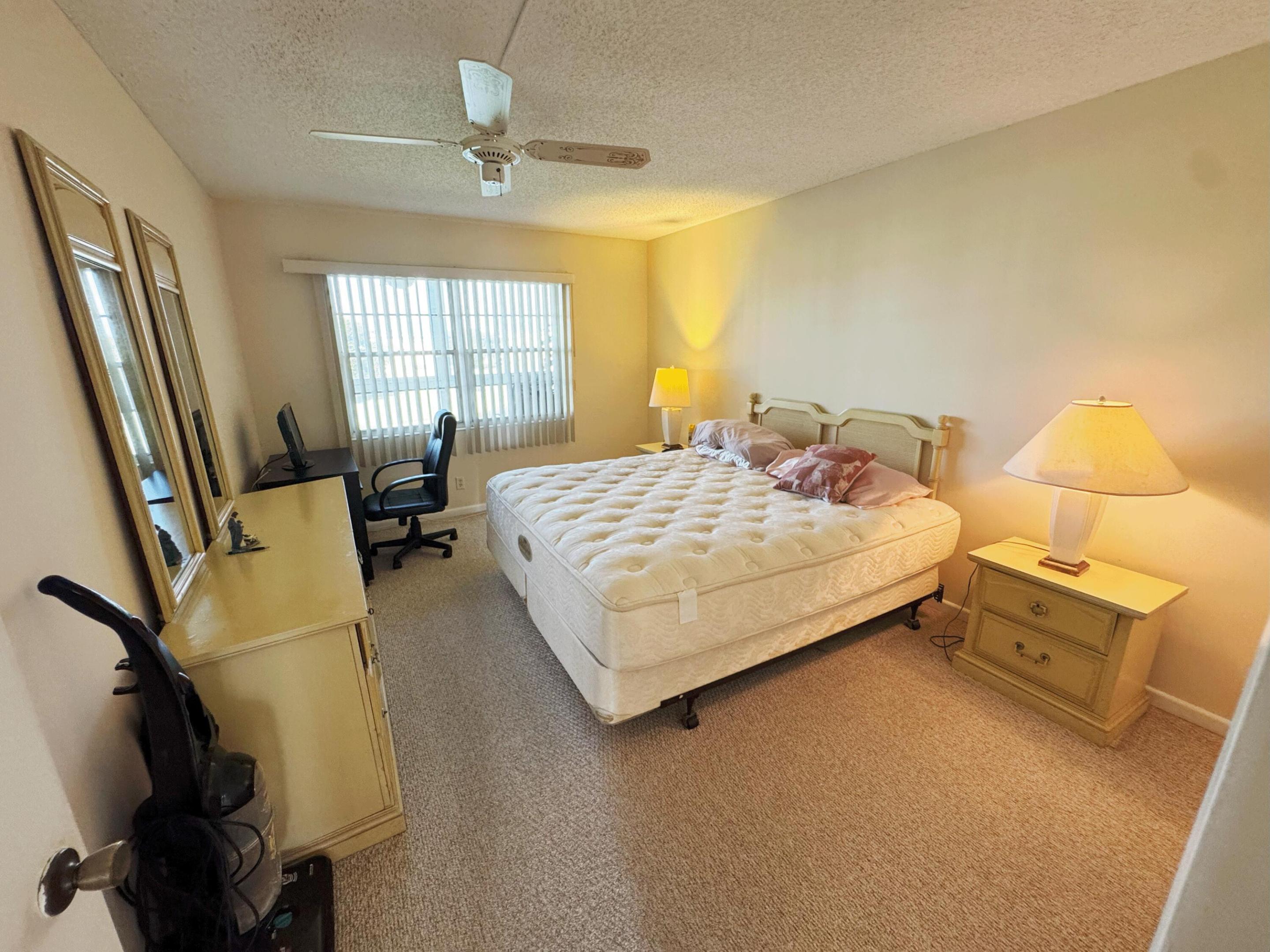 4075 Cornwall D Property Photo 9